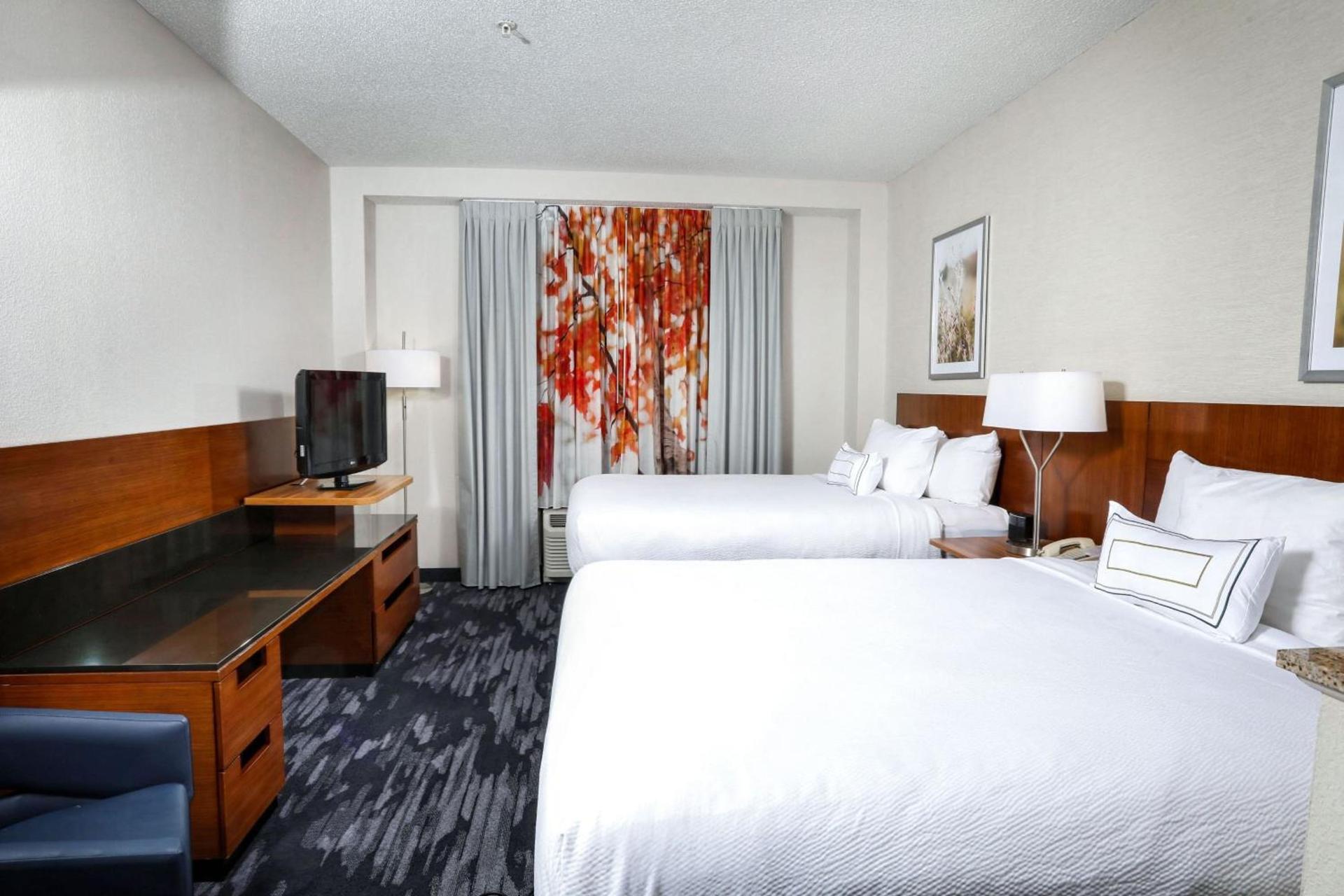 Fairfield Inn & Suites by Marriott Charleston North/Ashley Phosphate photo 9