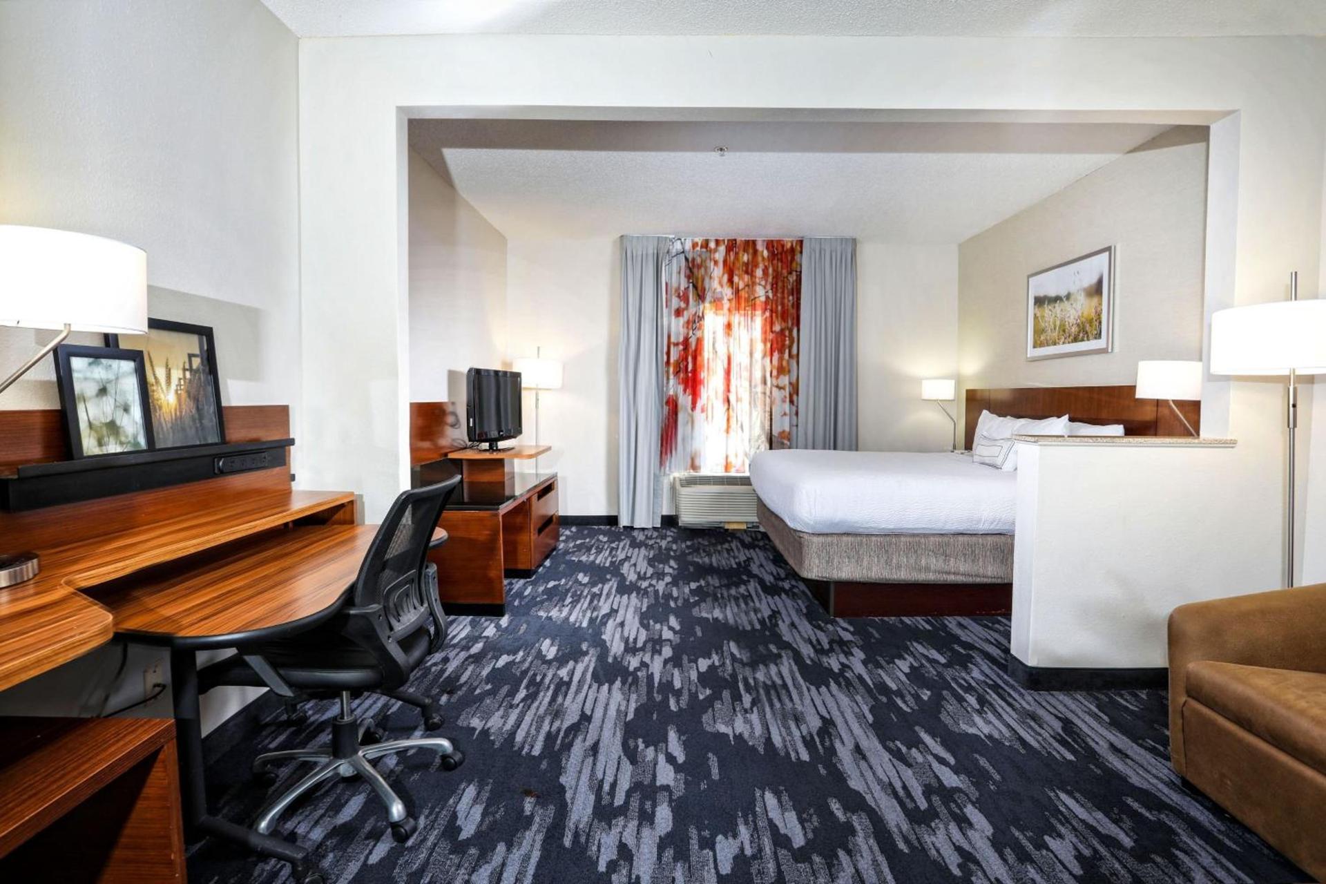 Fairfield Inn & Suites by Marriott Charleston North/Ashley Phosphate photo 14
