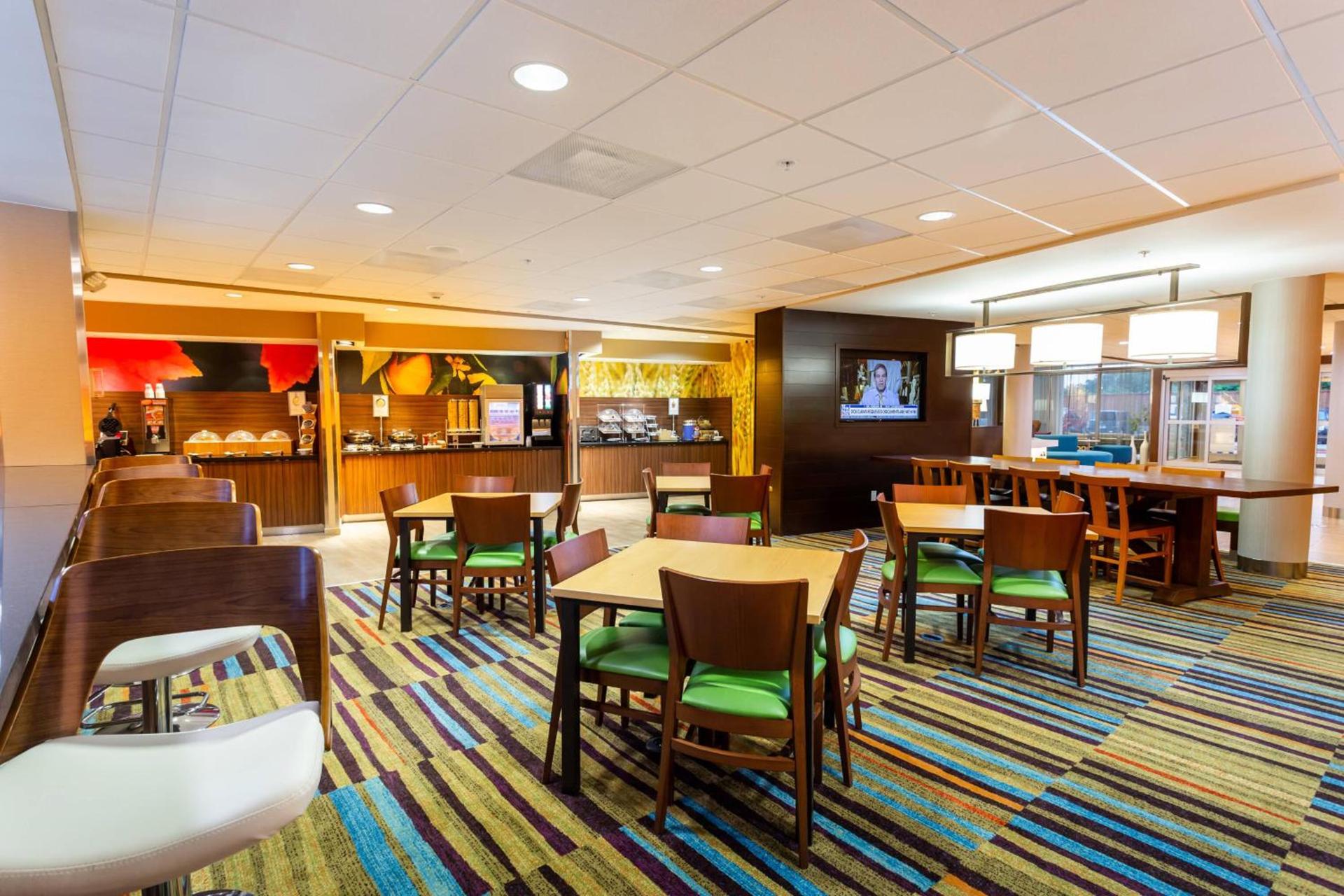 Fairfield Inn & Suites by Marriott Bay City, Texas photo 29