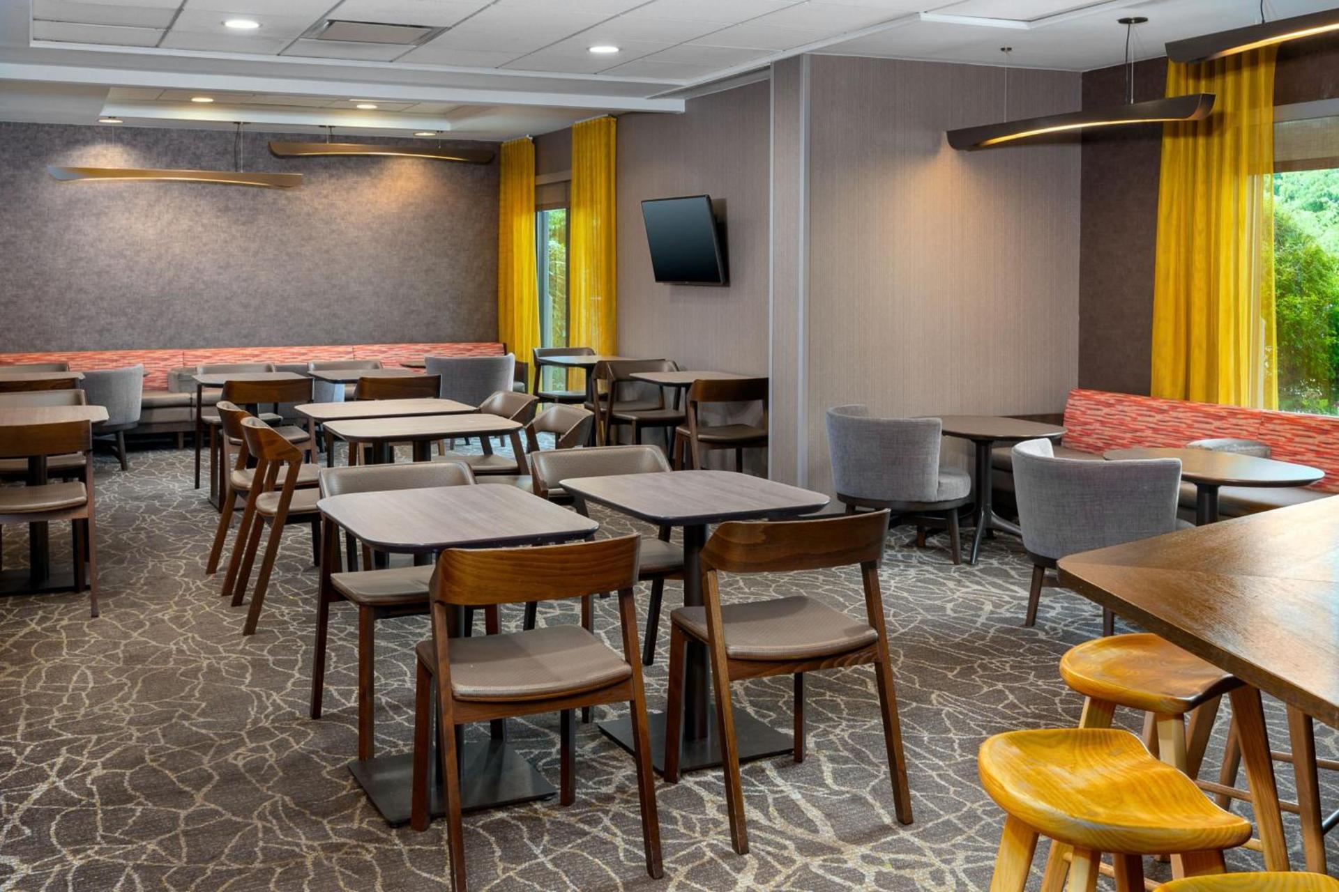 SpringHill Suites Asheville photo 20