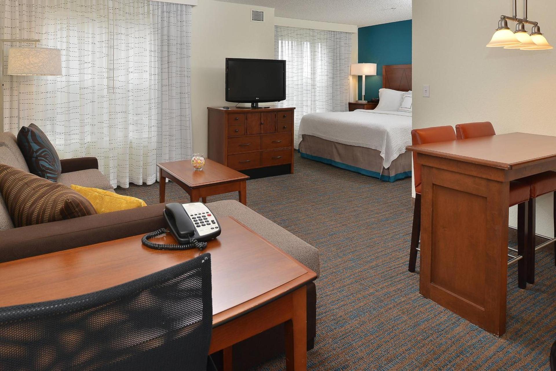 Residence Inn by Marriott Loveland Fort Collins photo 7