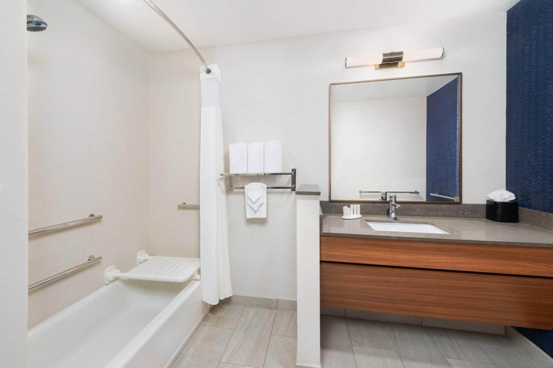 Fairfield Inn & Suites Santee photo 10