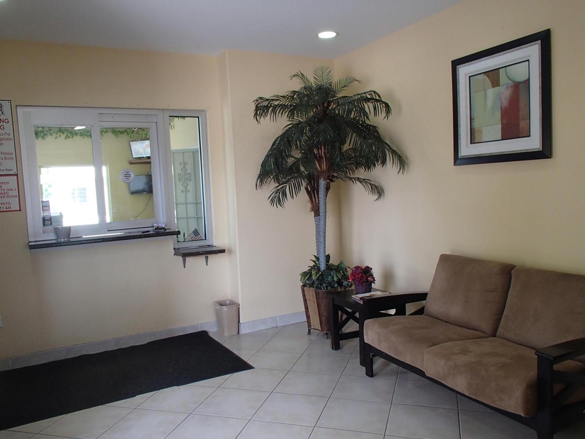 Crystal Suites photo 28