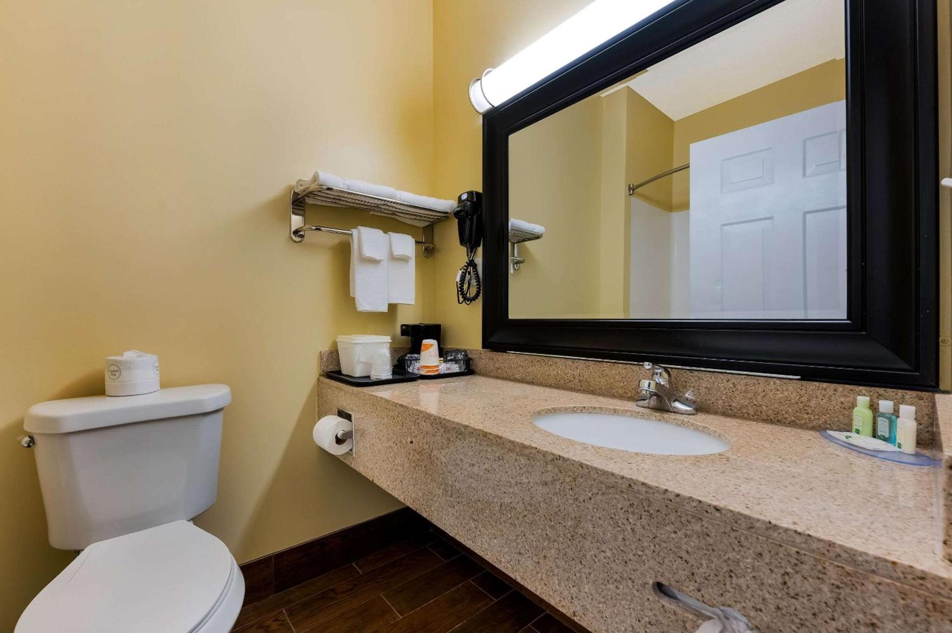 Quality Inn Fort Payne photo 21