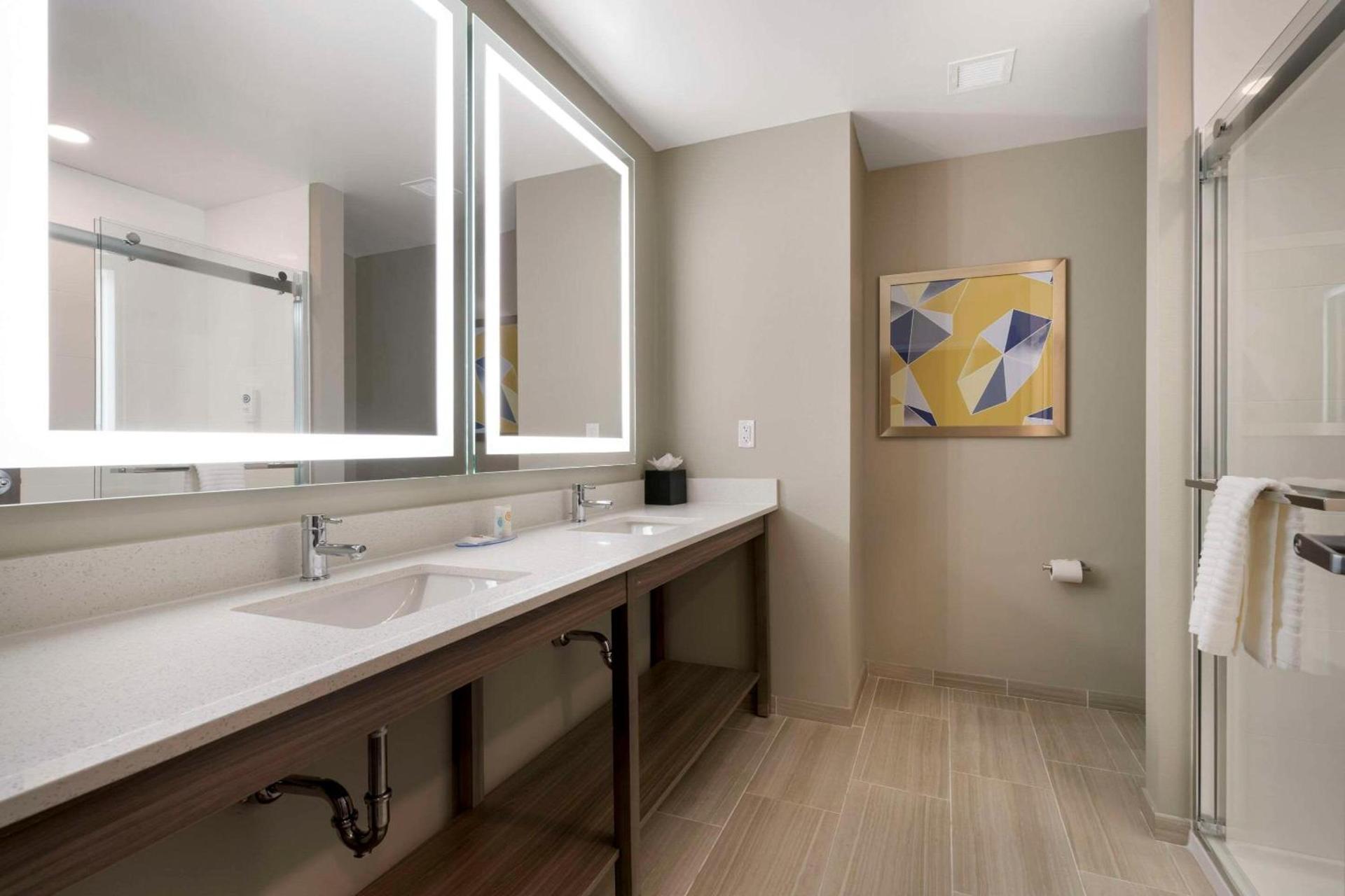 Pestana Orlando Suites - Lake Buena Vista photo 16