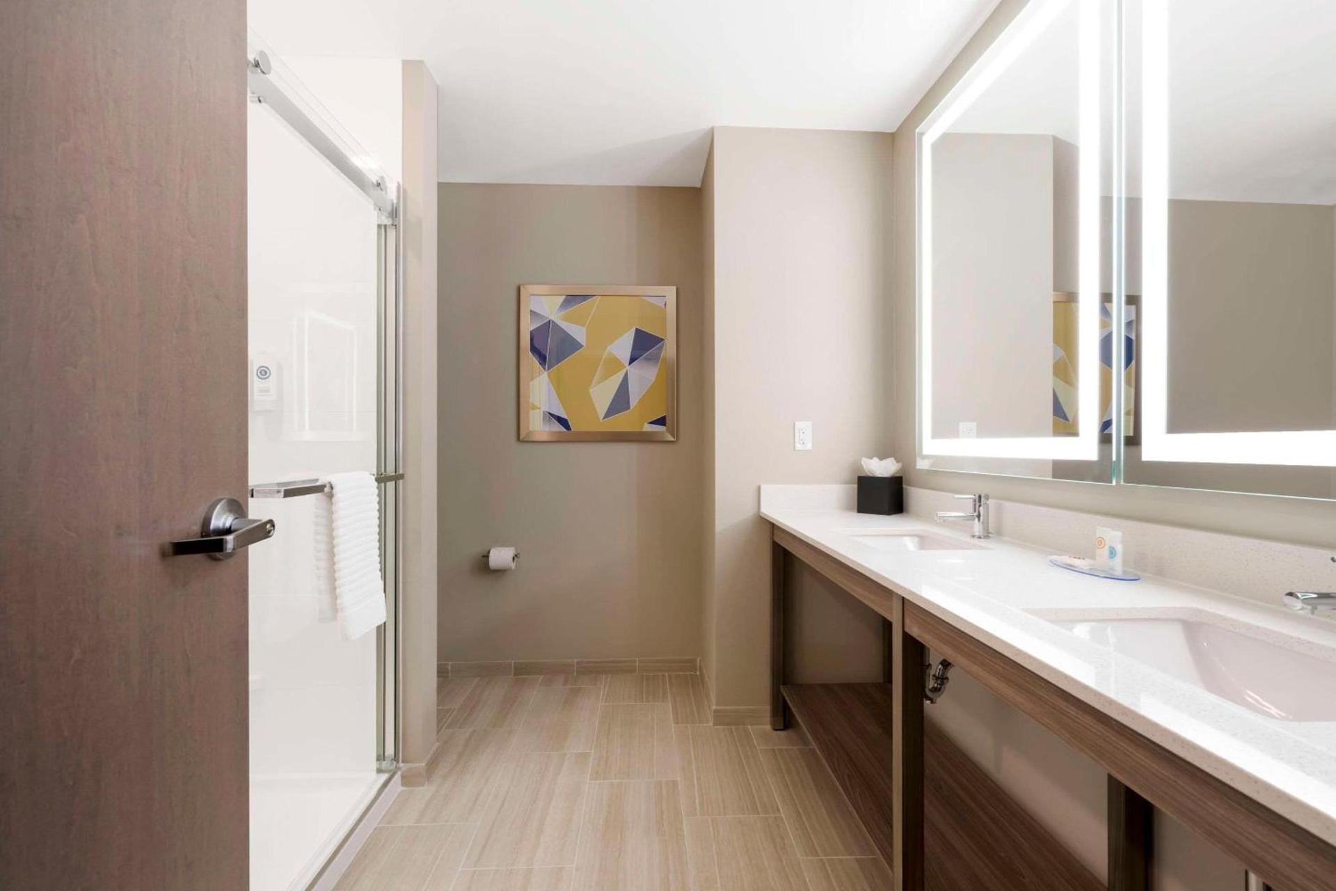 Pestana Orlando Suites - Lake Buena Vista photo 24