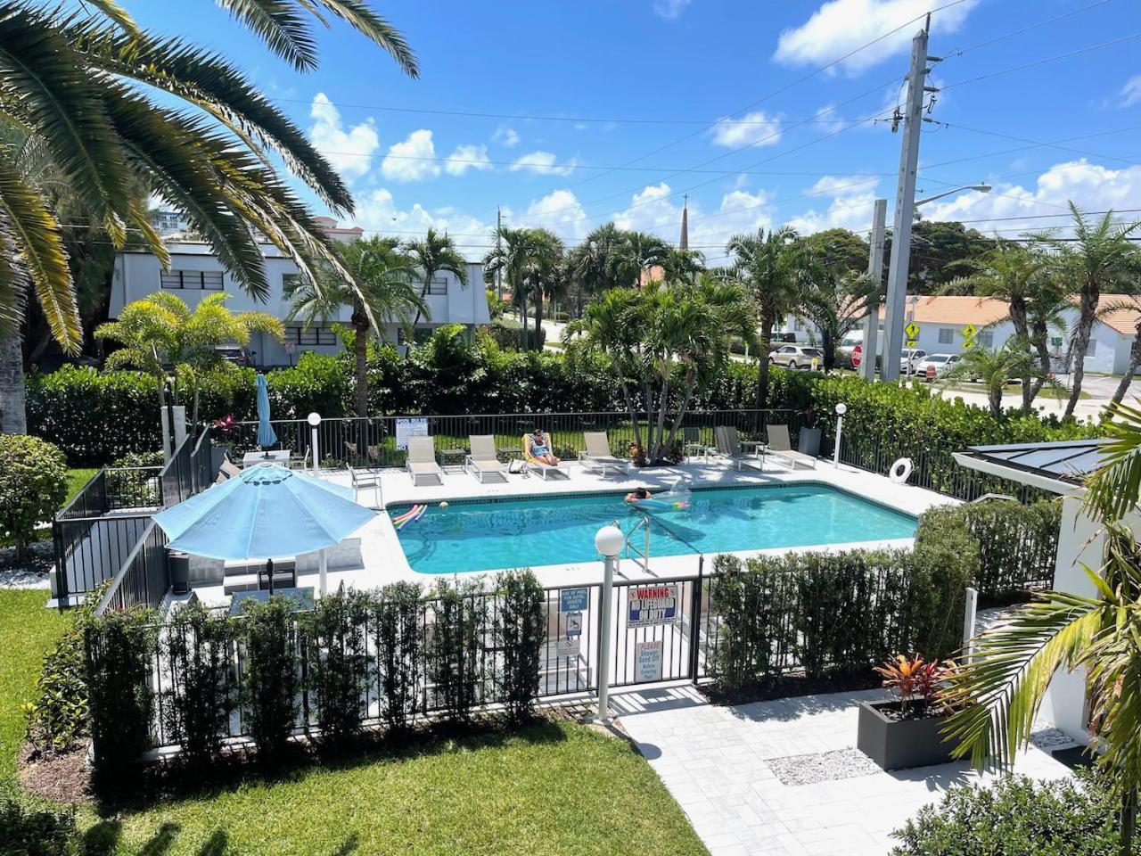 Tropic Isle Beach Resort photo 62
