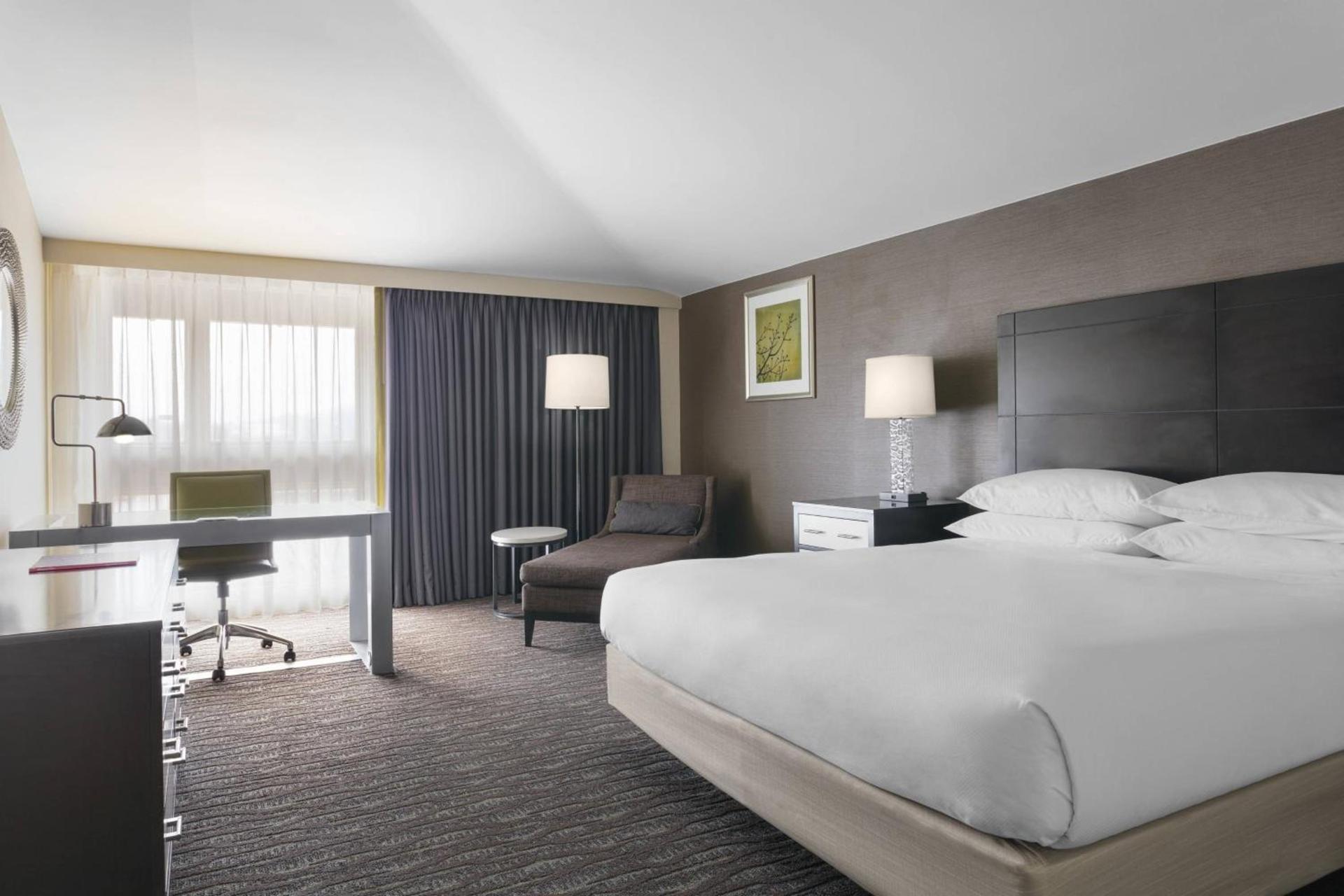 Delta Hotels by Marriott Baltimore North photo 11