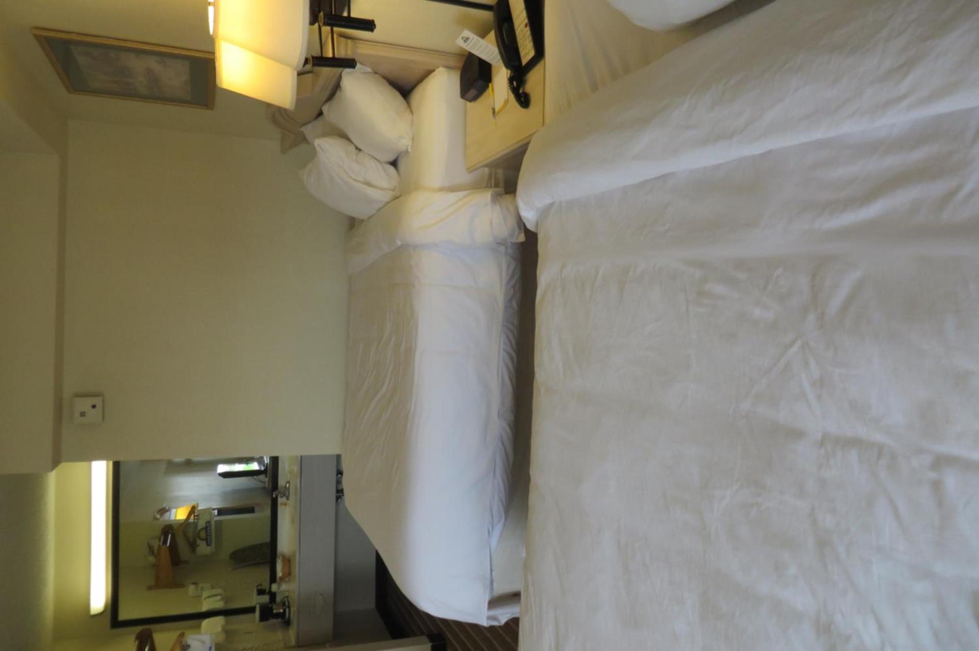 Days Inn by Wyndham Plainfield photo 11