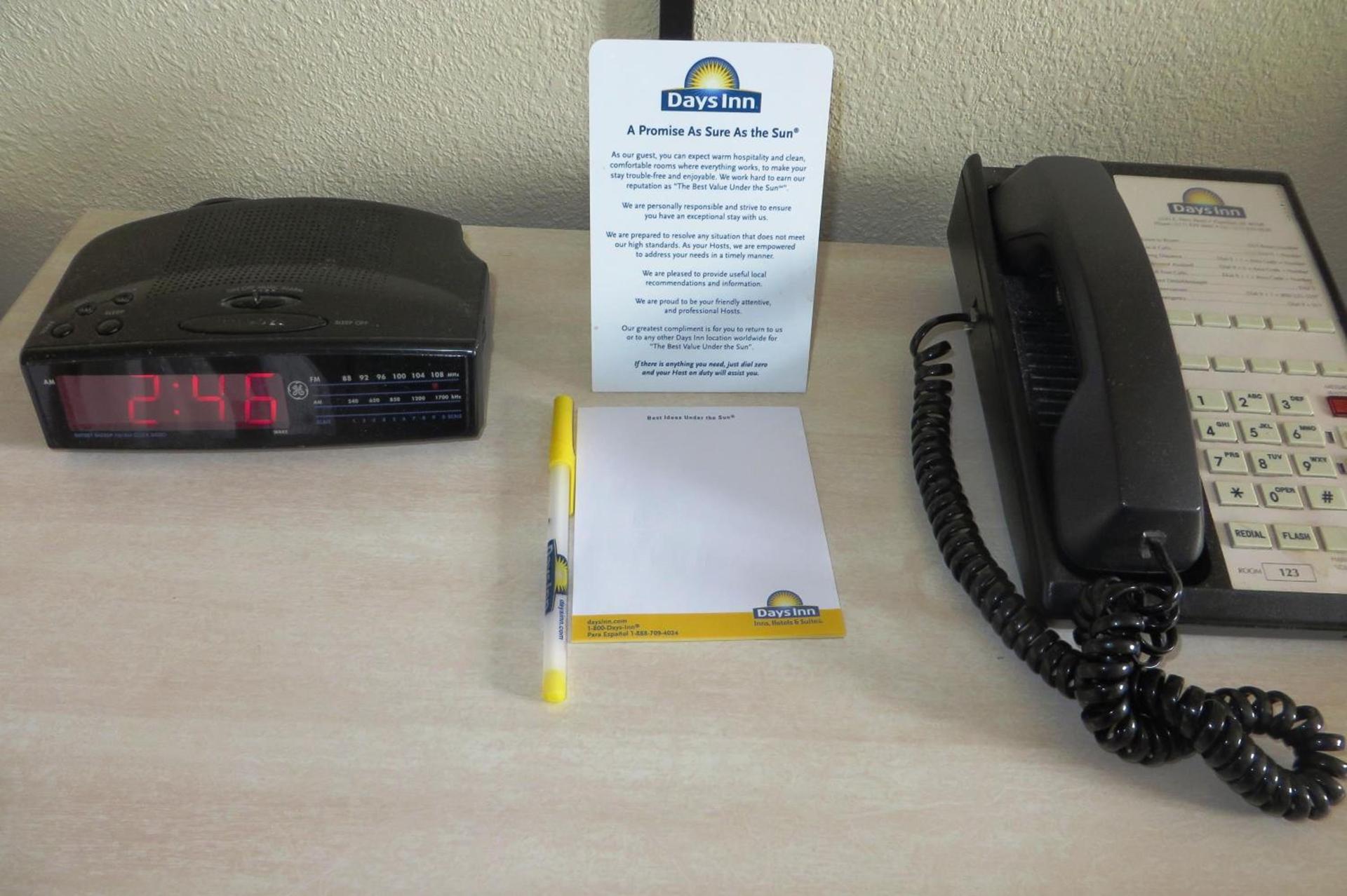 Days Inn by Wyndham Plainfield photo 38