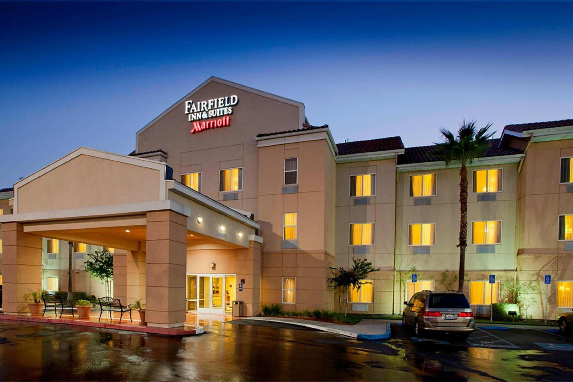 Fairfield Inn and Suites San Bernardino photo 2