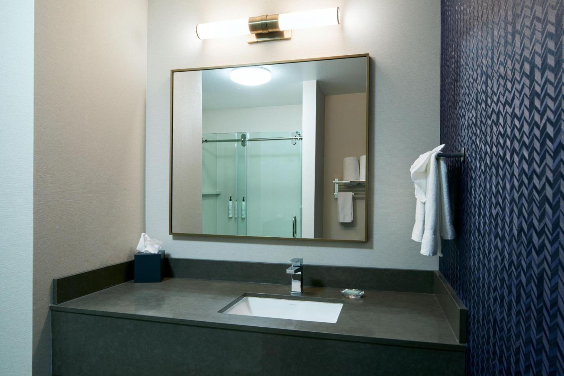 Fairfield Inn and Suites San Bernardino photo 13
