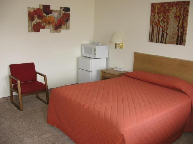 Little Bear Motel photo 14