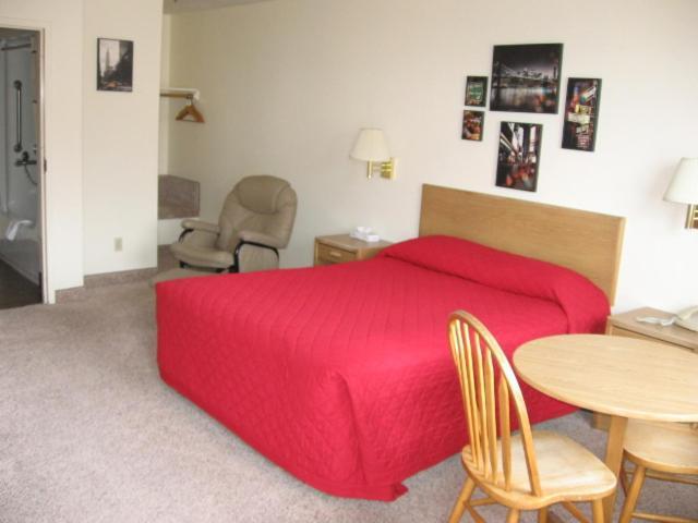 Little Bear Motel photo 18