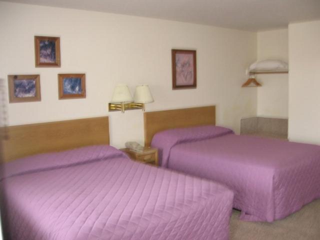 Little Bear Motel photo 27
