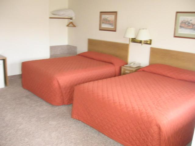 Little Bear Motel photo 30