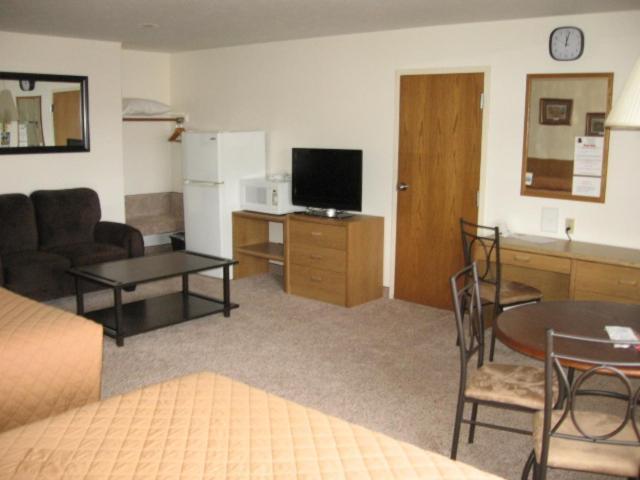 Little Bear Motel photo 38