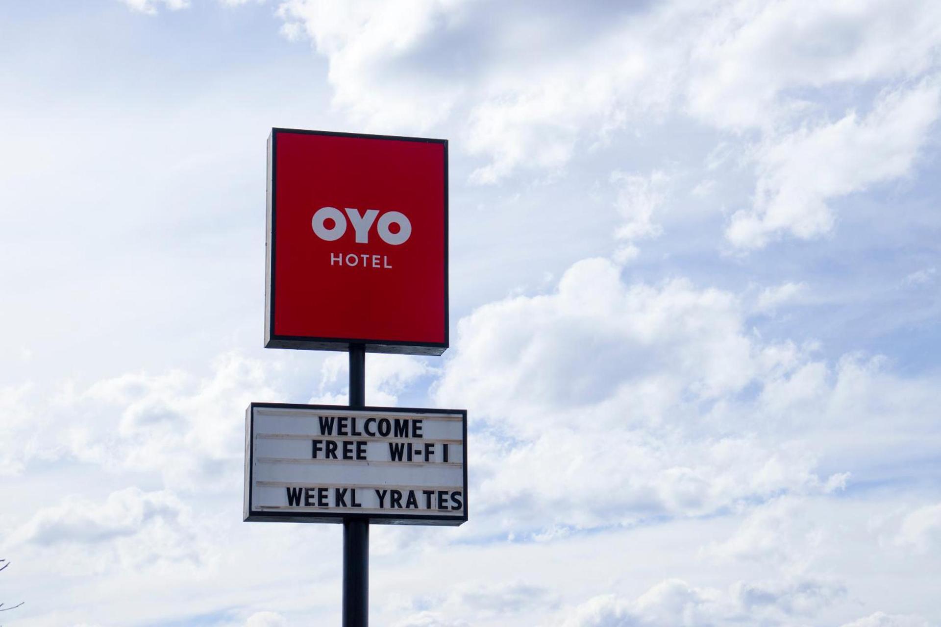 OYO Hotel Castle Rock CO Downtown photo 33