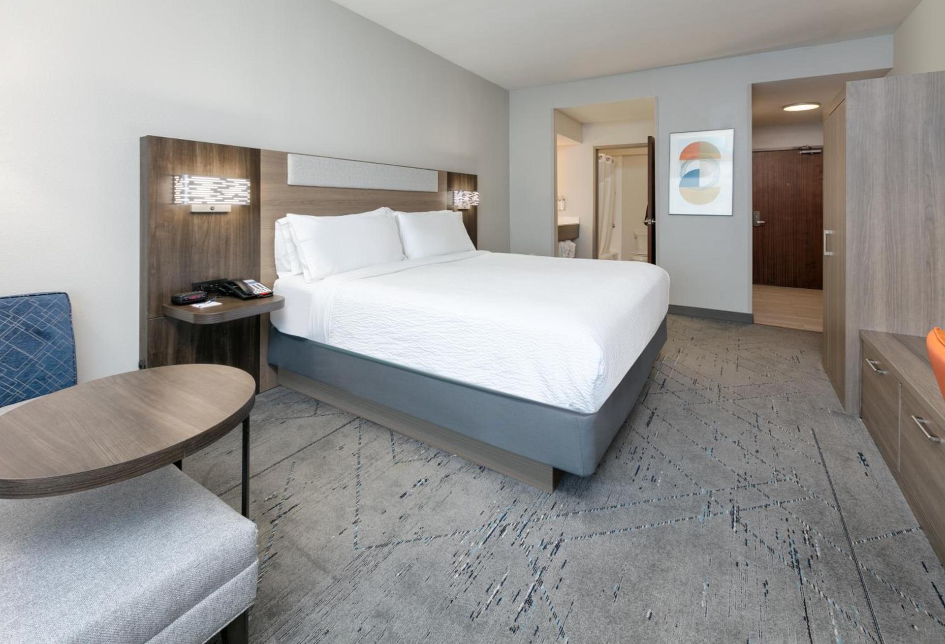 Holiday Inn Express & Suites DALLAS PARK CENTRAL NORTHEAST by IHG photo 23
