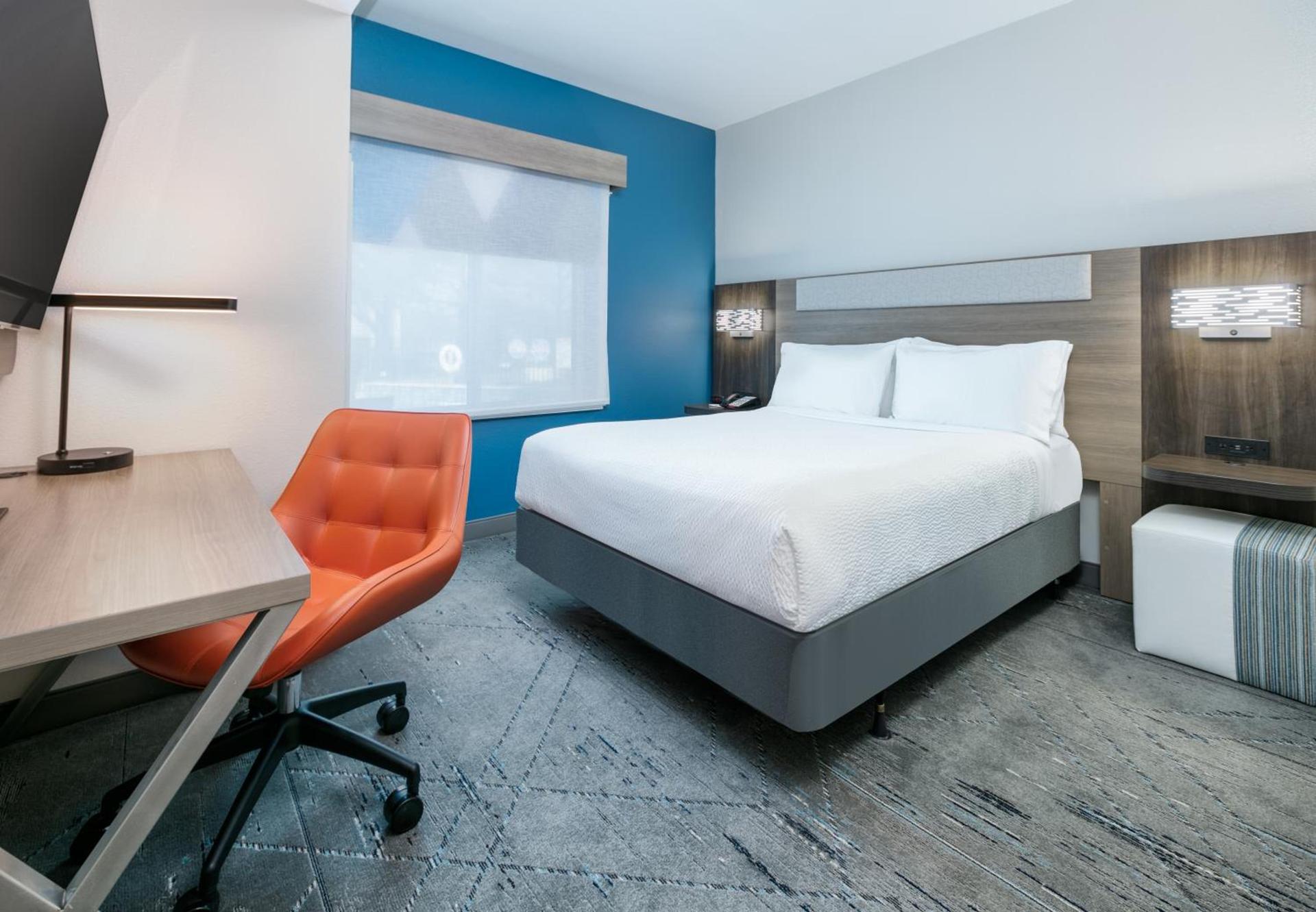 Holiday Inn Express & Suites DALLAS PARK CENTRAL NORTHEAST by IHG photo 28