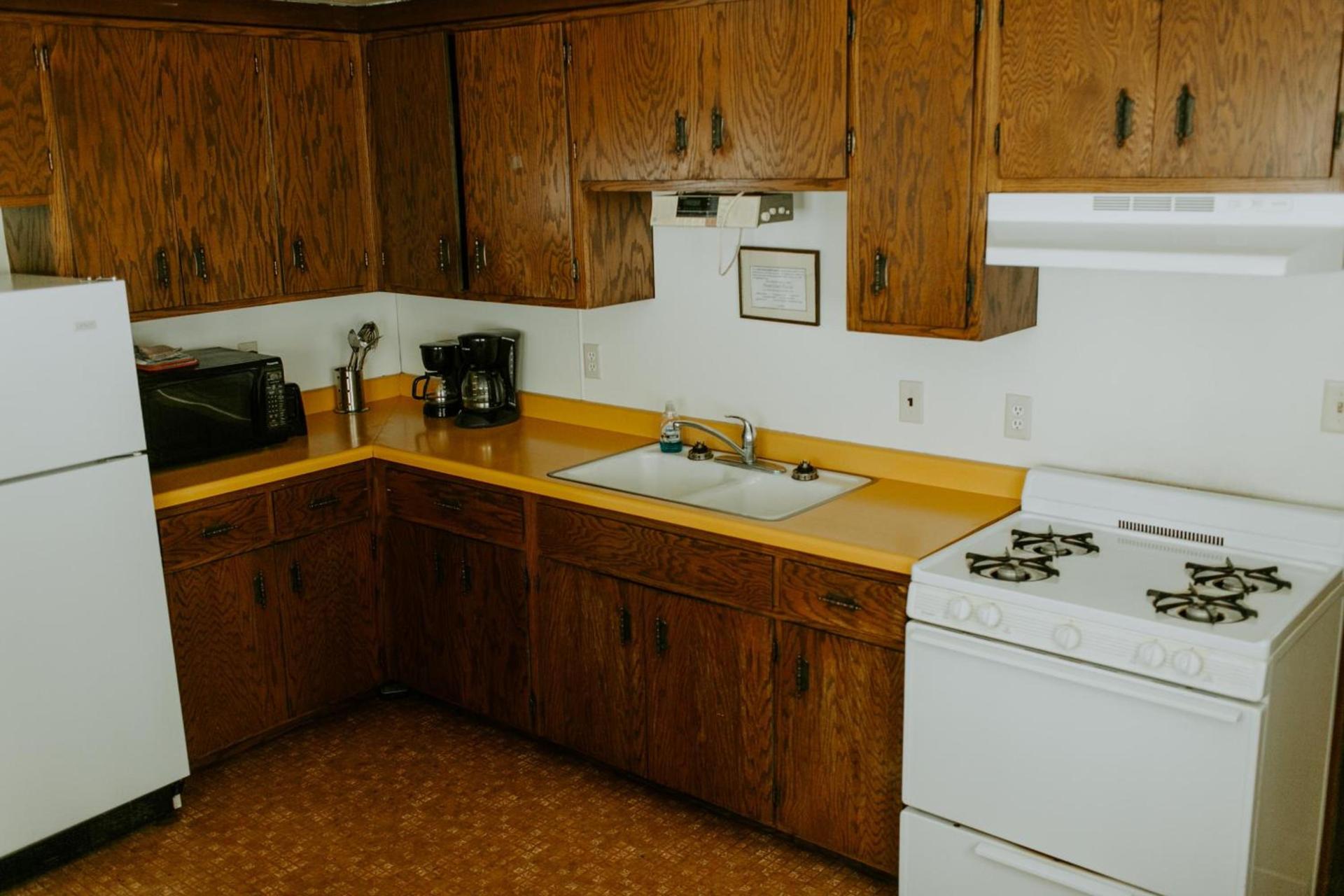 Silver Rapids Lodge & Campground photo 32