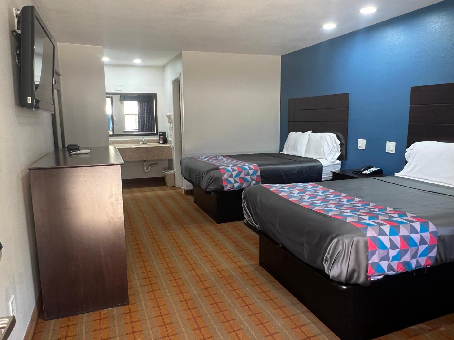 Economy Inn Ashdown photo 9