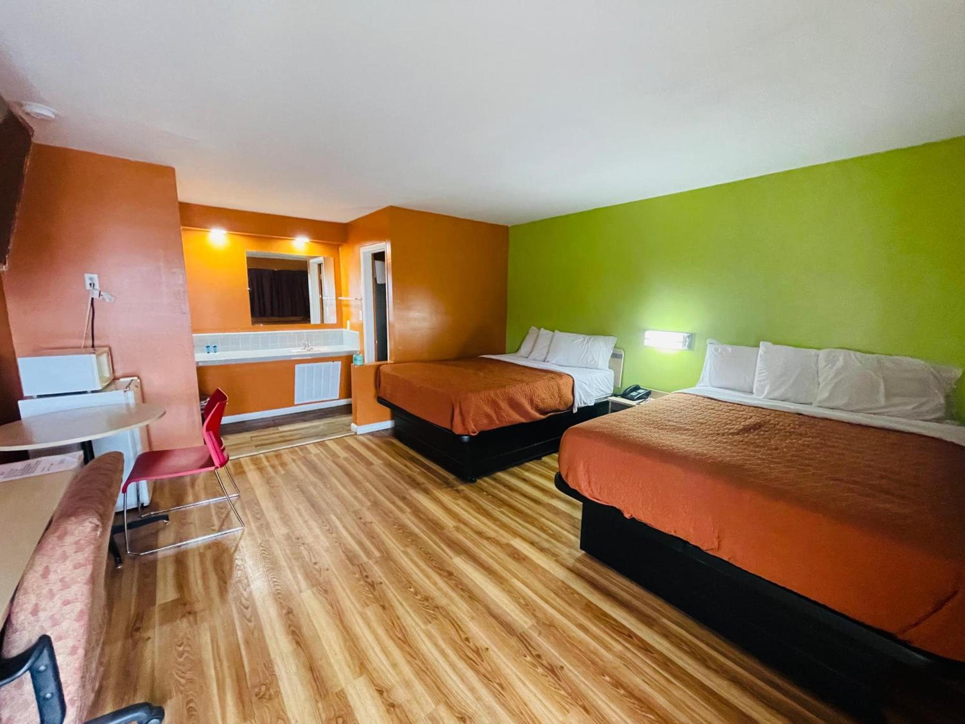 Budget Inn Pulaski photo 3
