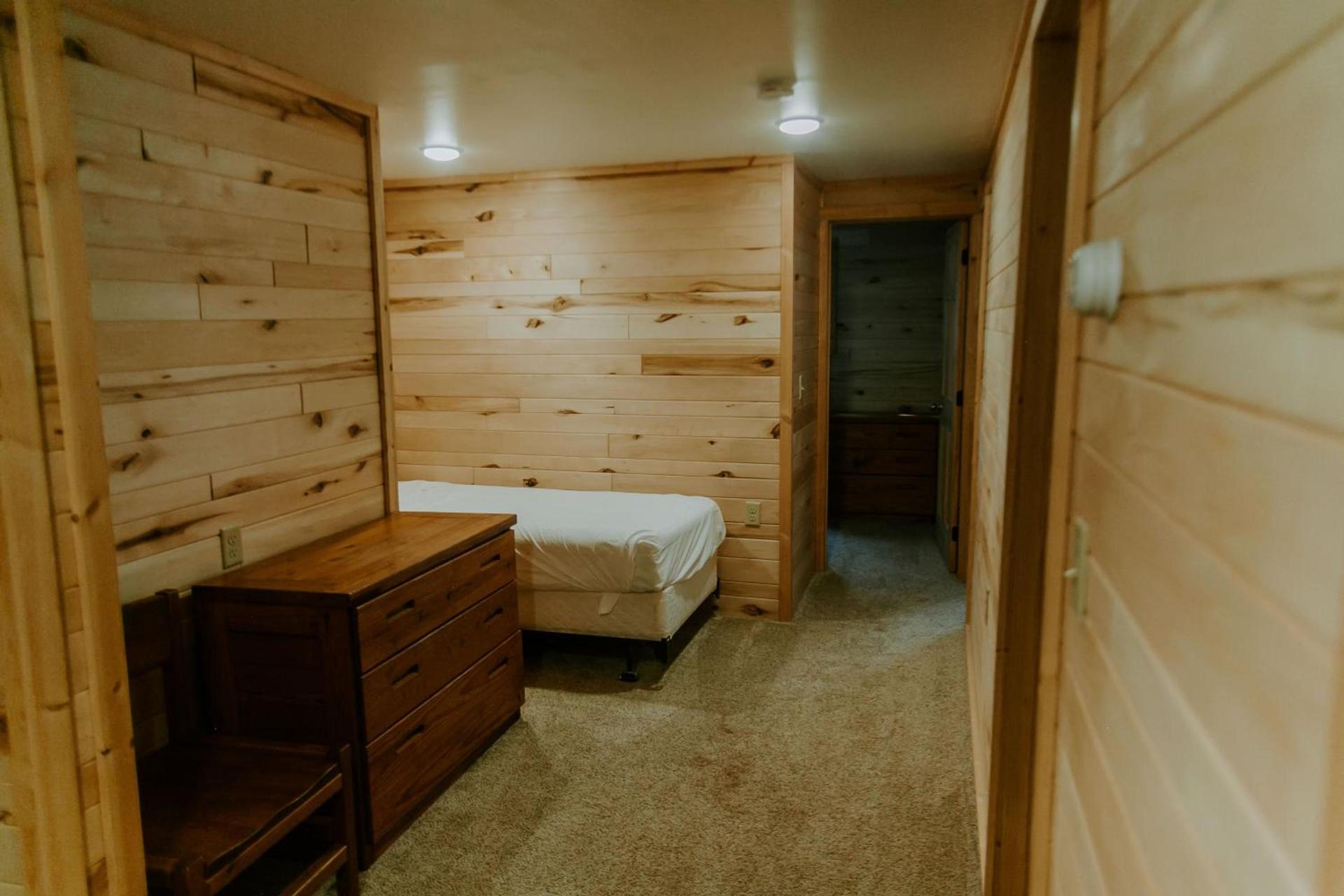 Silver Rapids Lodge & Campground photo 11