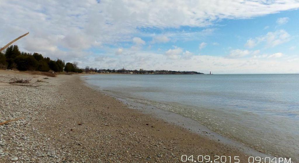 Algoma Beach Motel photo 87