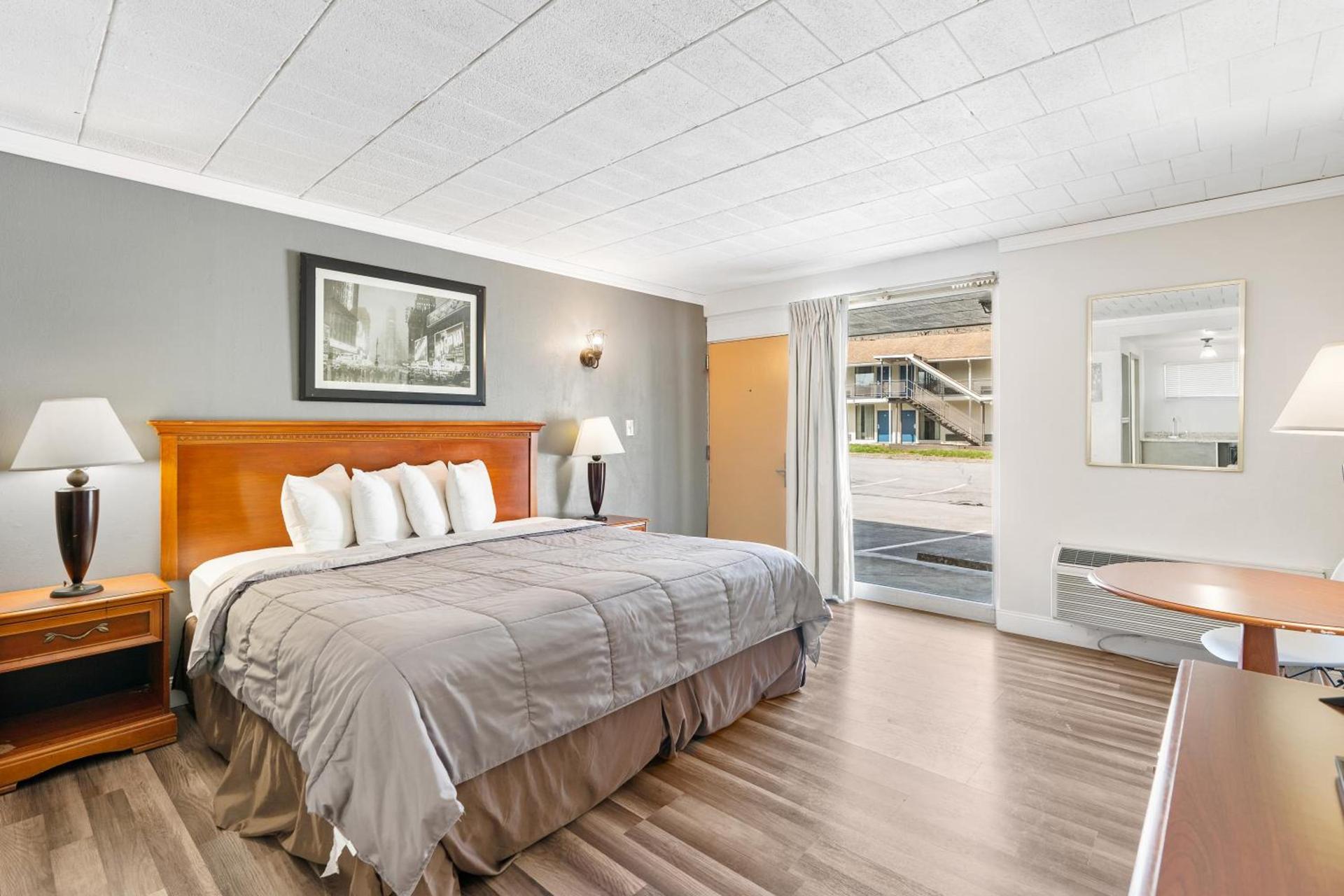FairBridge Inn and Suites West Point photo 40