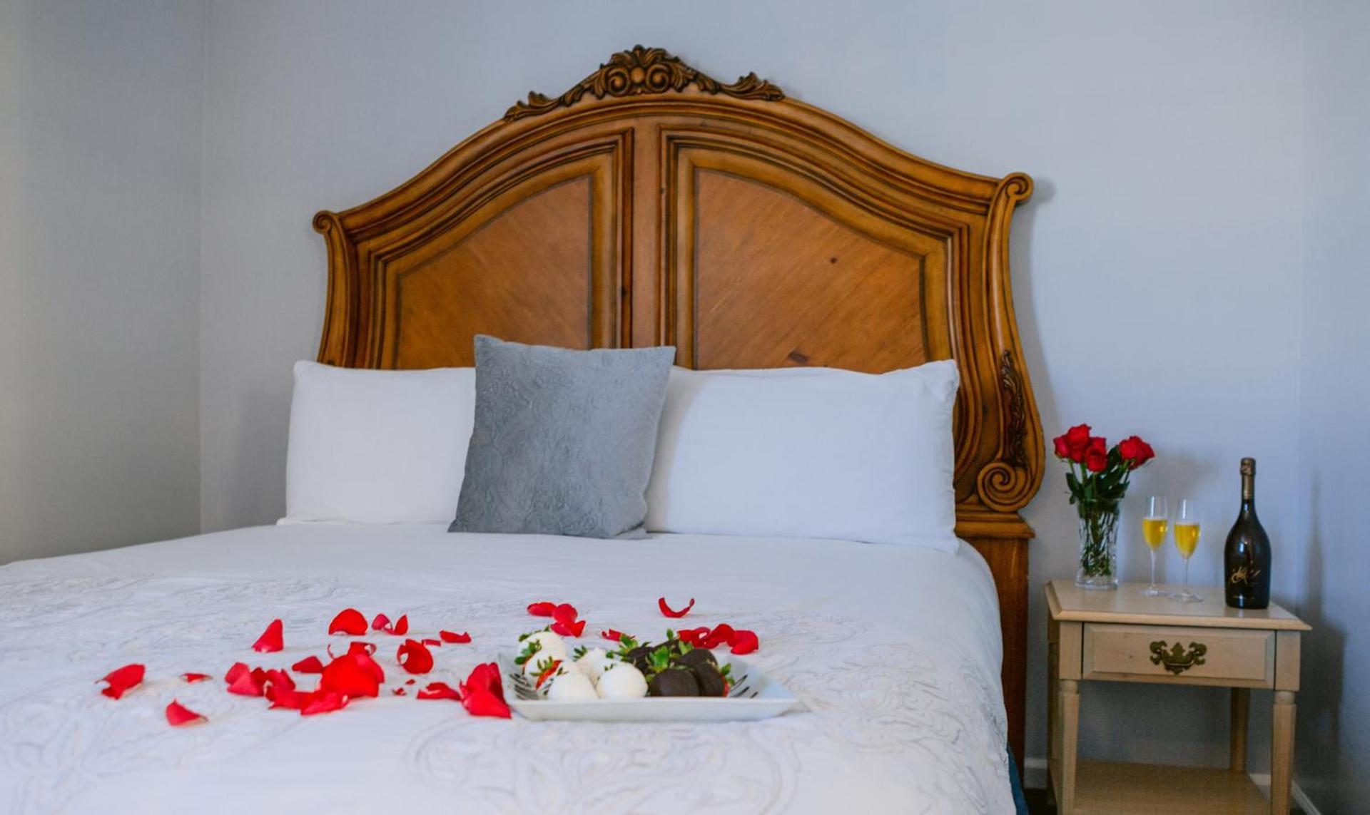 Napa Valley Hotel & Suites photo 61