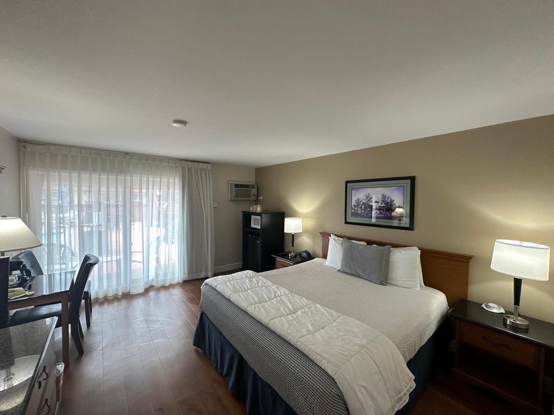 King Frederik Inn photo 72