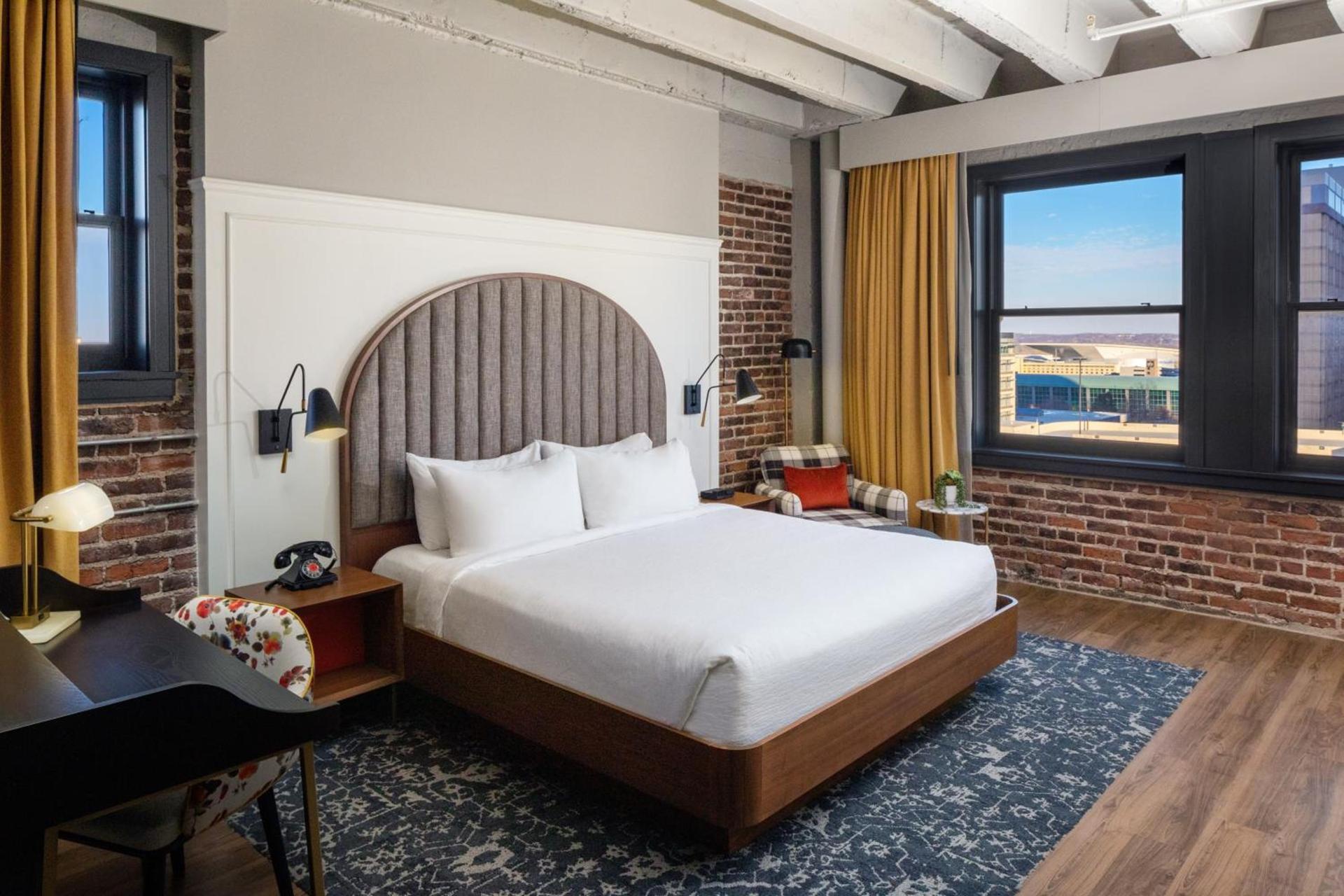 Hotel Indigo - Omaha Downtown by IHG photo 6