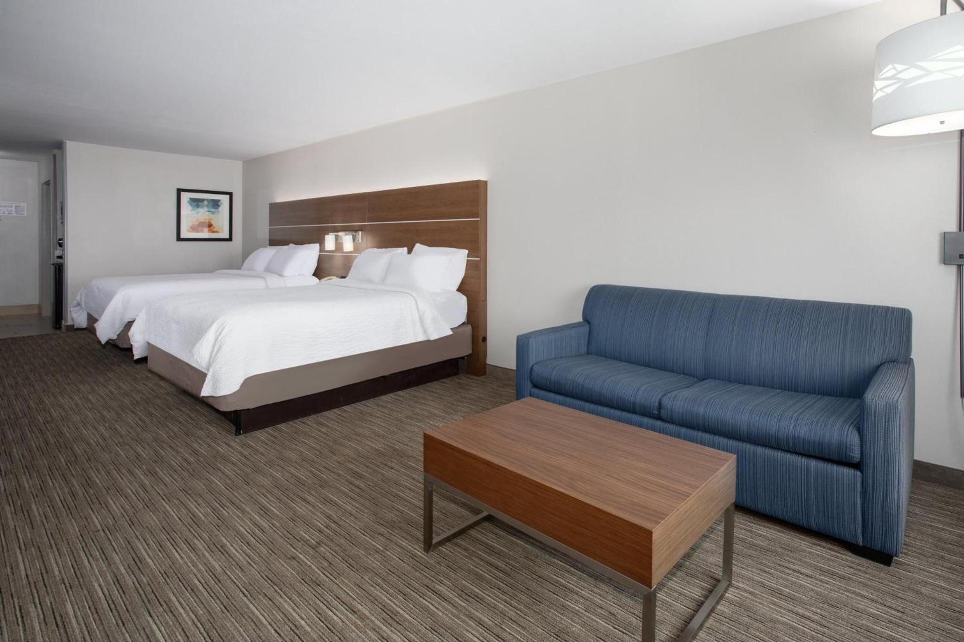 Holiday Inn Express & Suites Tucson by IHG photo 16