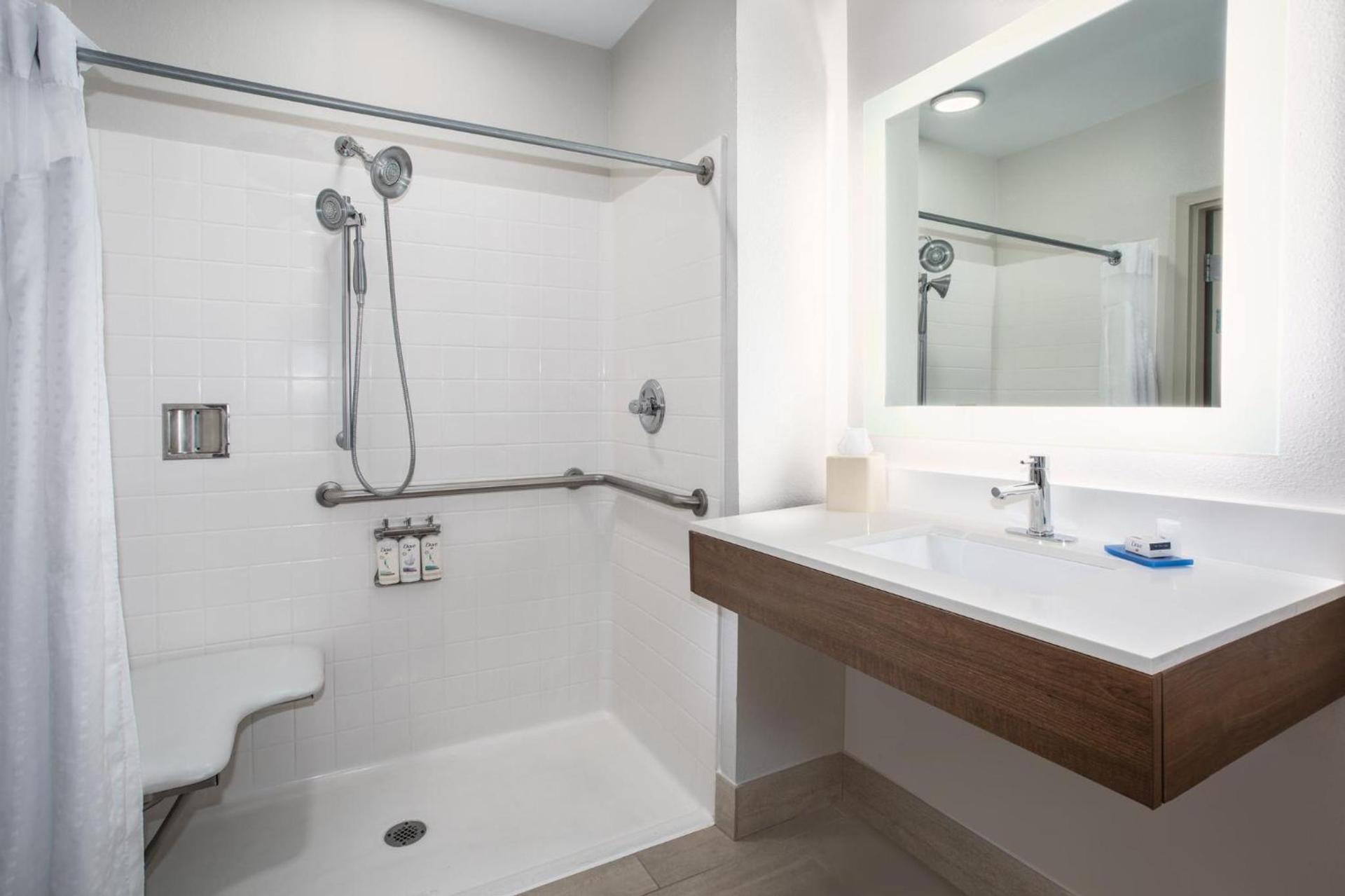 Holiday Inn Express & Suites Tucson by IHG photo 20