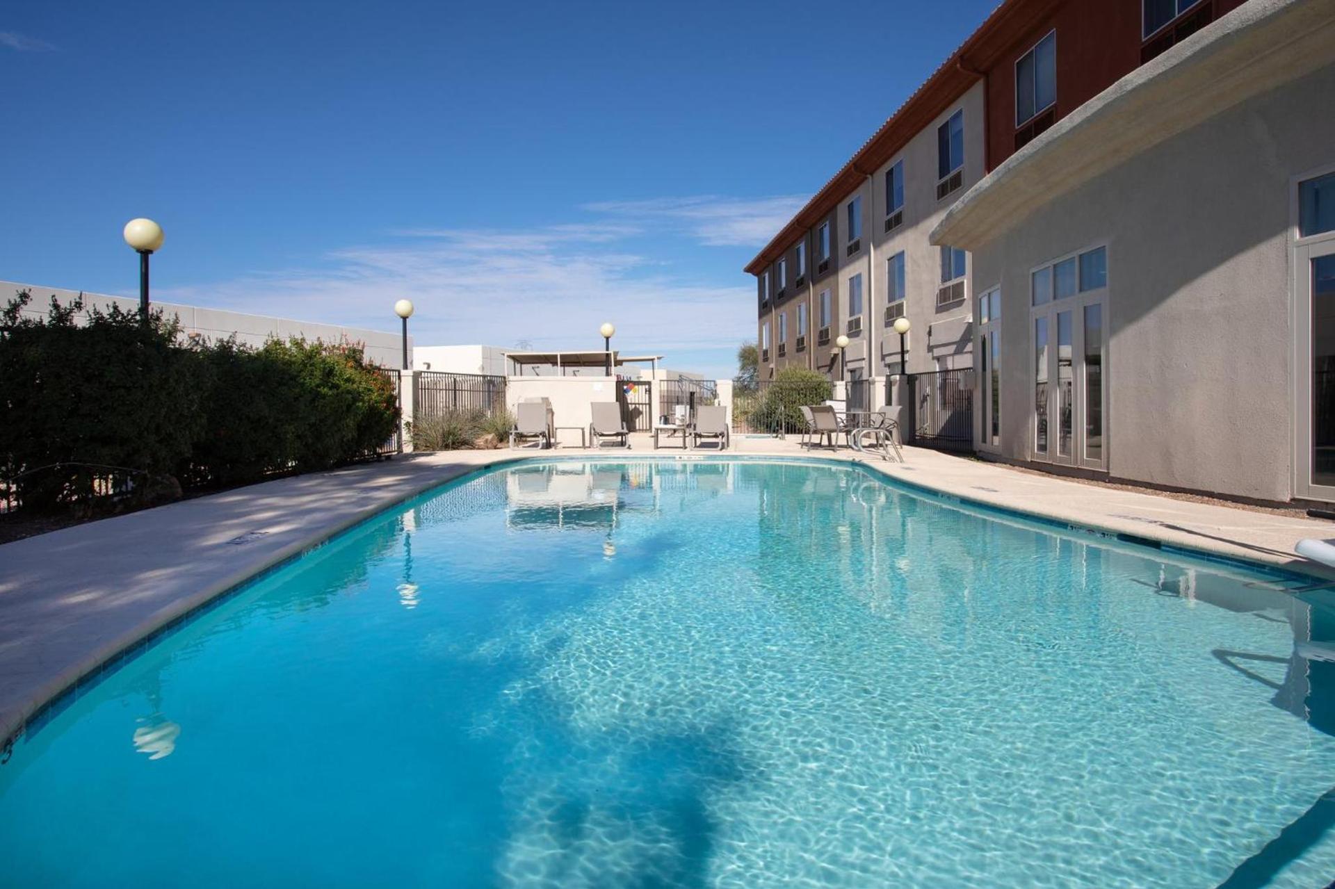 Holiday Inn Express & Suites Tucson by IHG photo 37