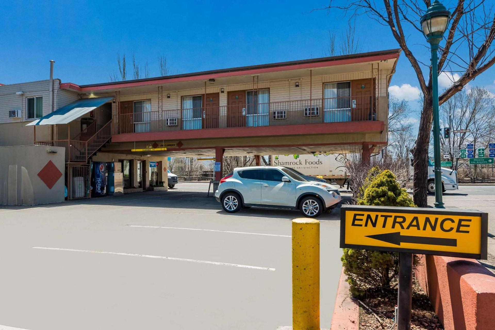 Rodeway Inn Flagstaff-Downtown photo 4