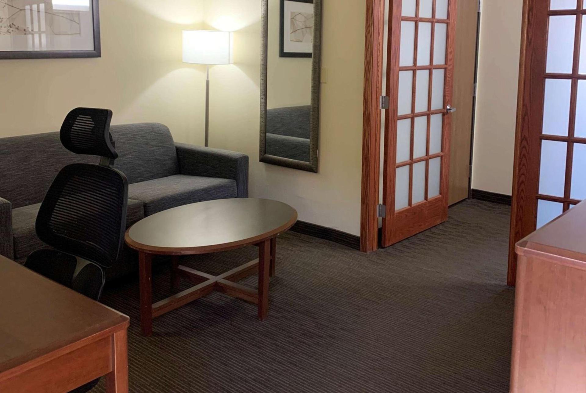 AmericInn by Wyndham Windsor Ft. Collins photo 15