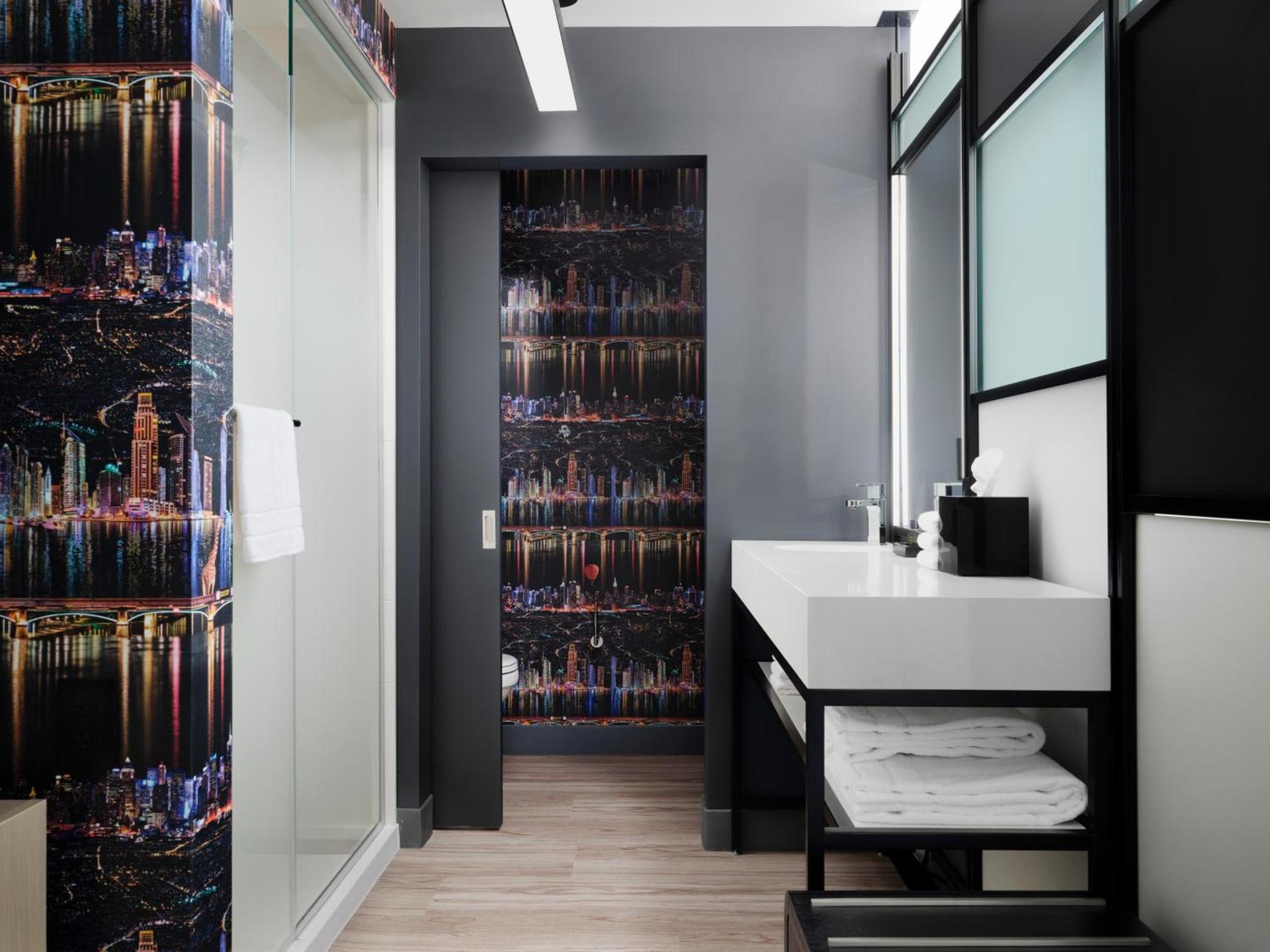 Aloft by Marriott Henderson photo 24