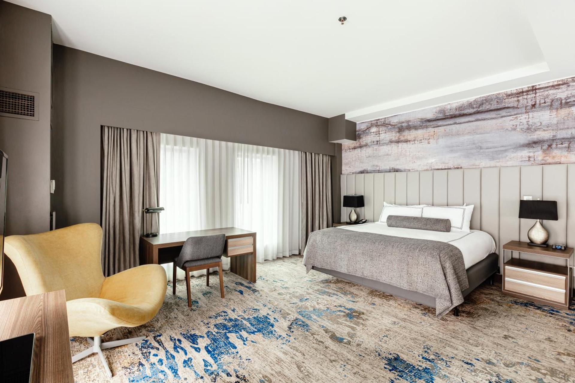 Atheneum Suite Hotel photo 13