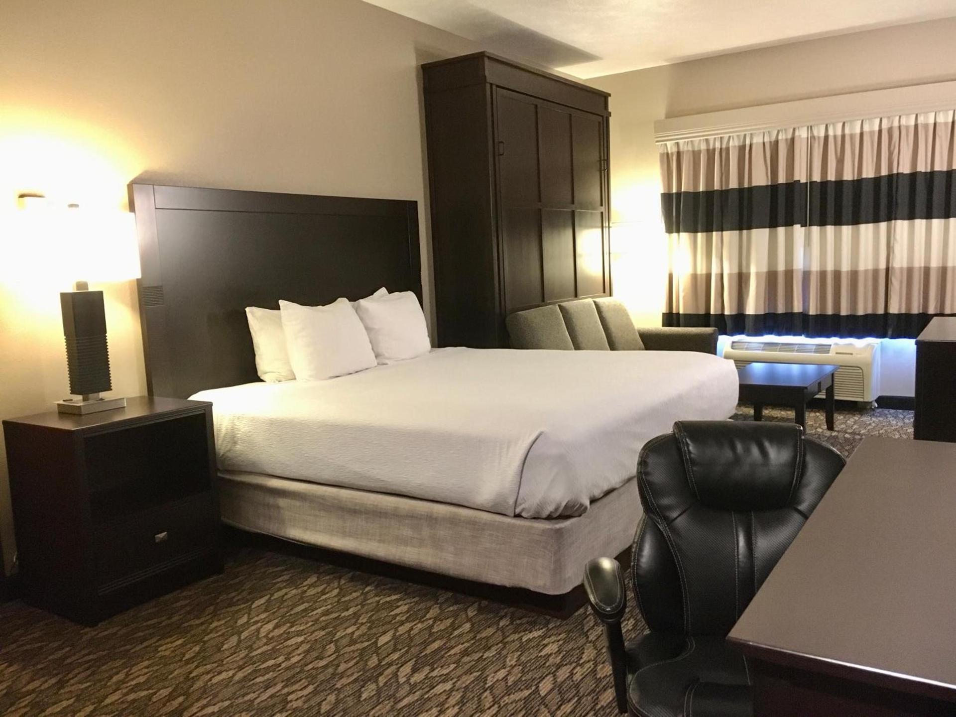 Best Western Wheatland Inn photo 60