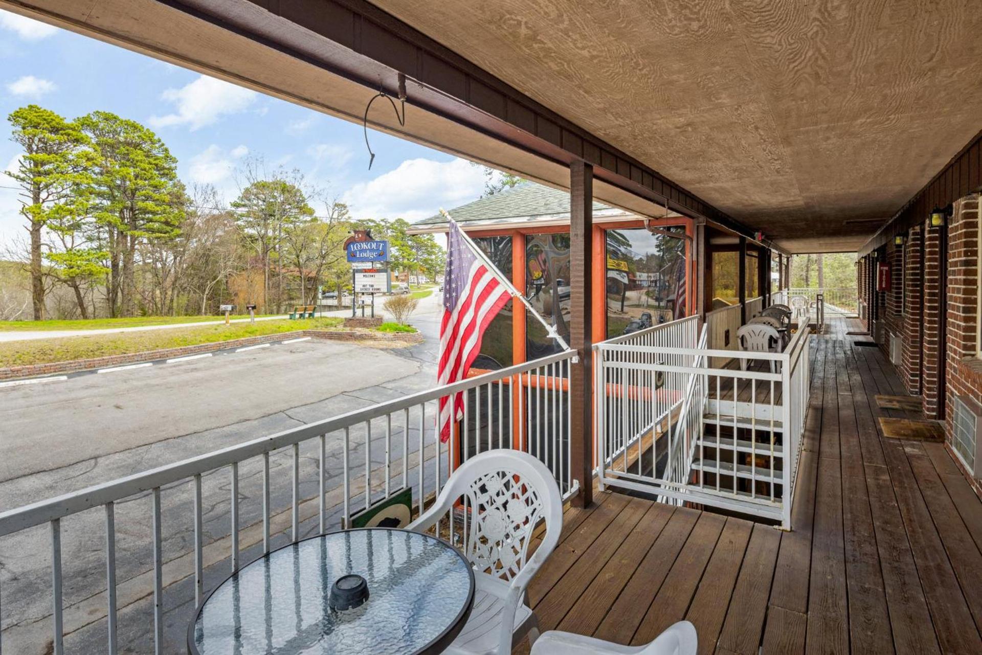 The Lookout Lodge photo 12