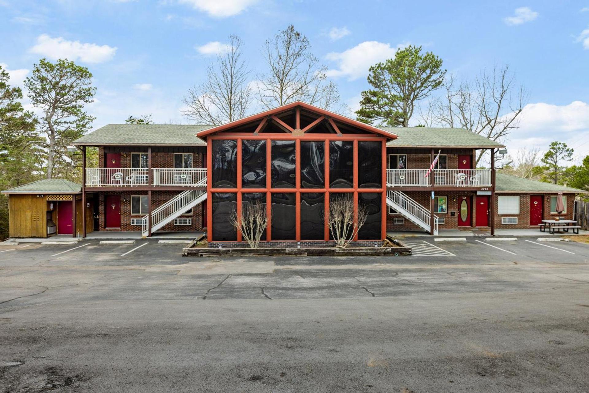 The Lookout Lodge photo 24
