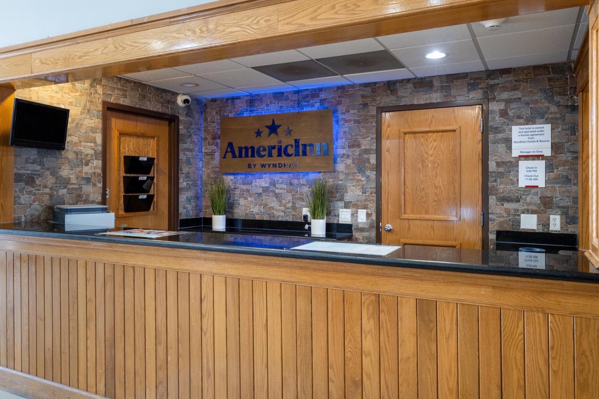 AmericInn by Wyndham Cedar Rapids North photo 52
