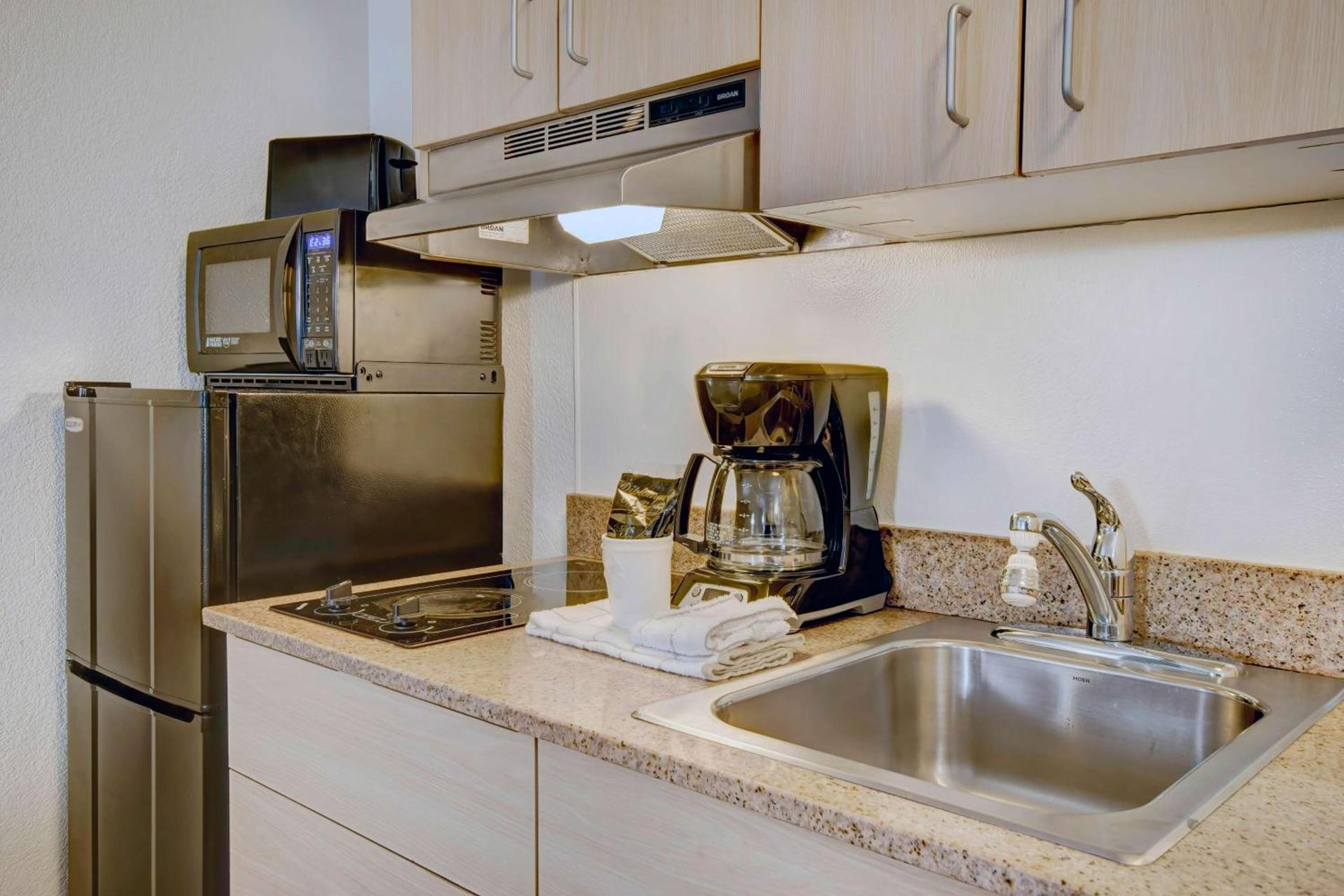 Studio 6-Tucson, AZ - Irvington Road photo 11