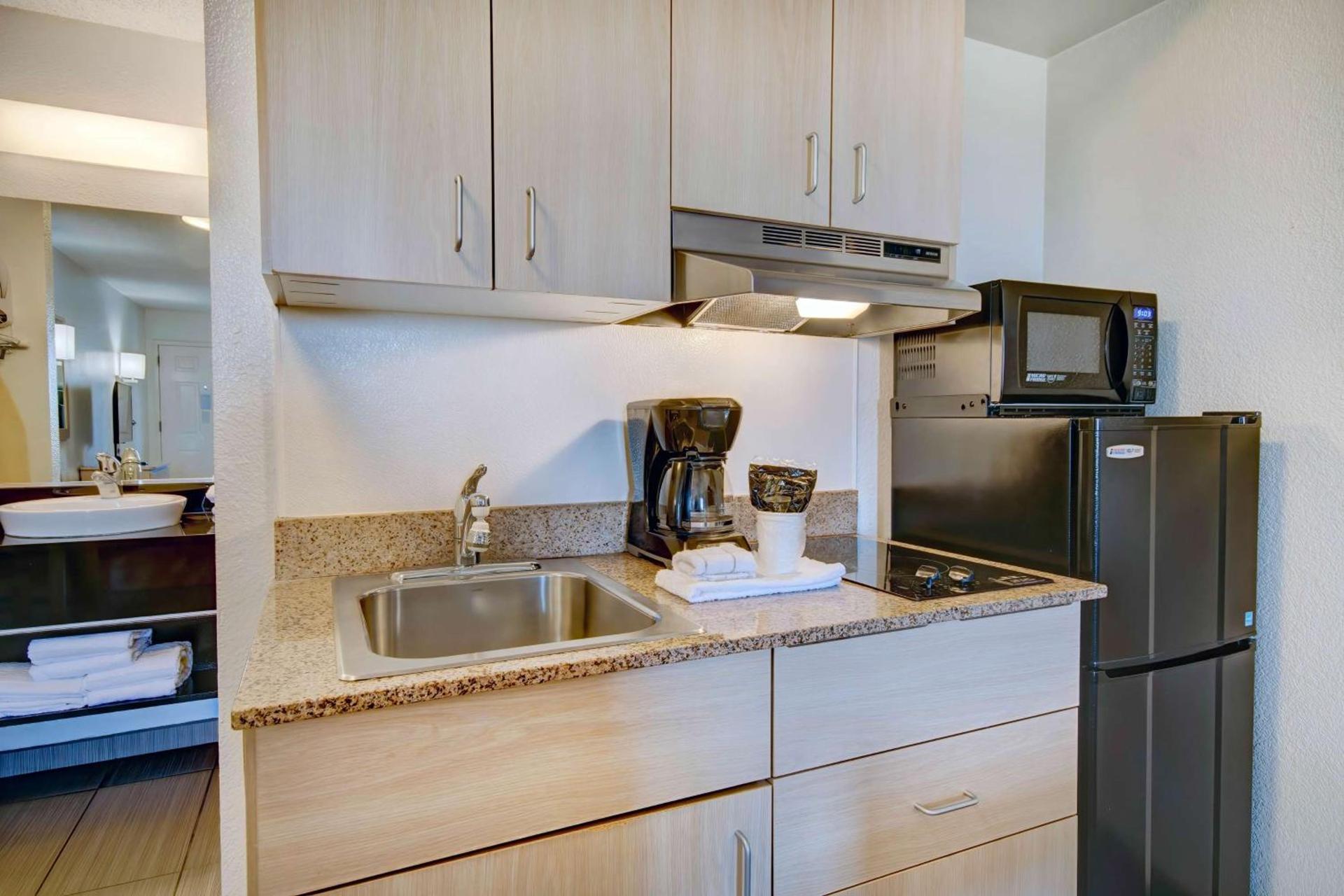 Studio 6-Tucson, AZ - Irvington Road photo 17