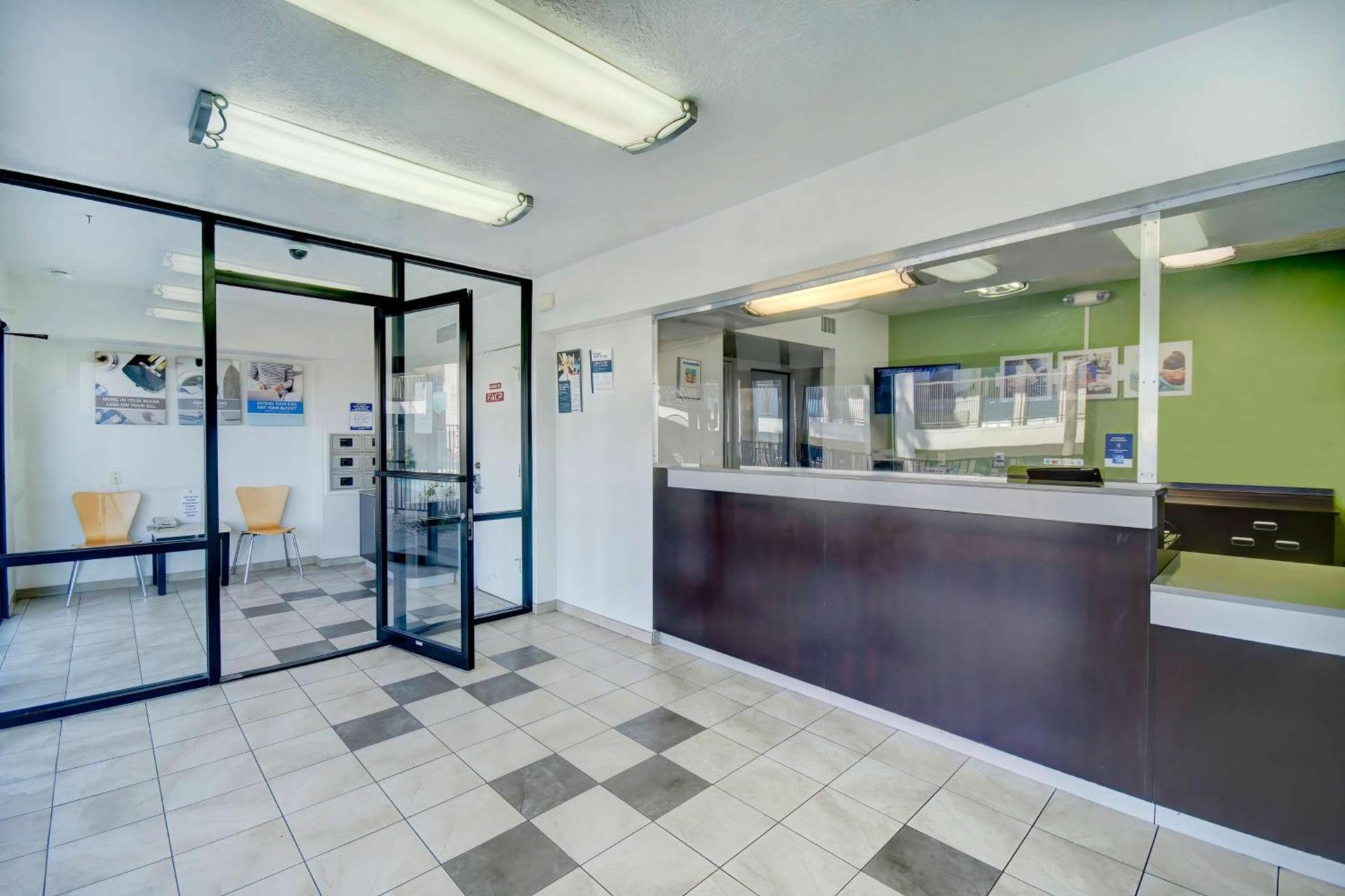 Studio 6-Tucson, AZ - Irvington Road photo 21