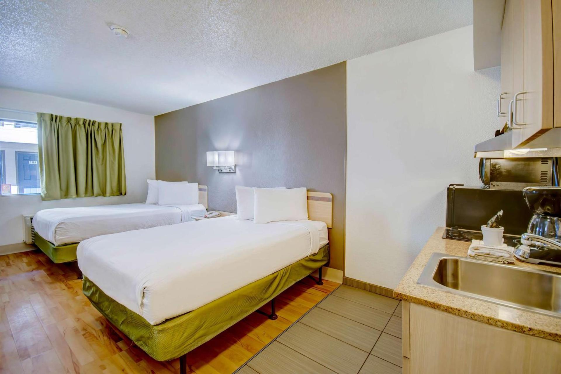 Studio 6-Tucson, AZ - Irvington Road photo 19
