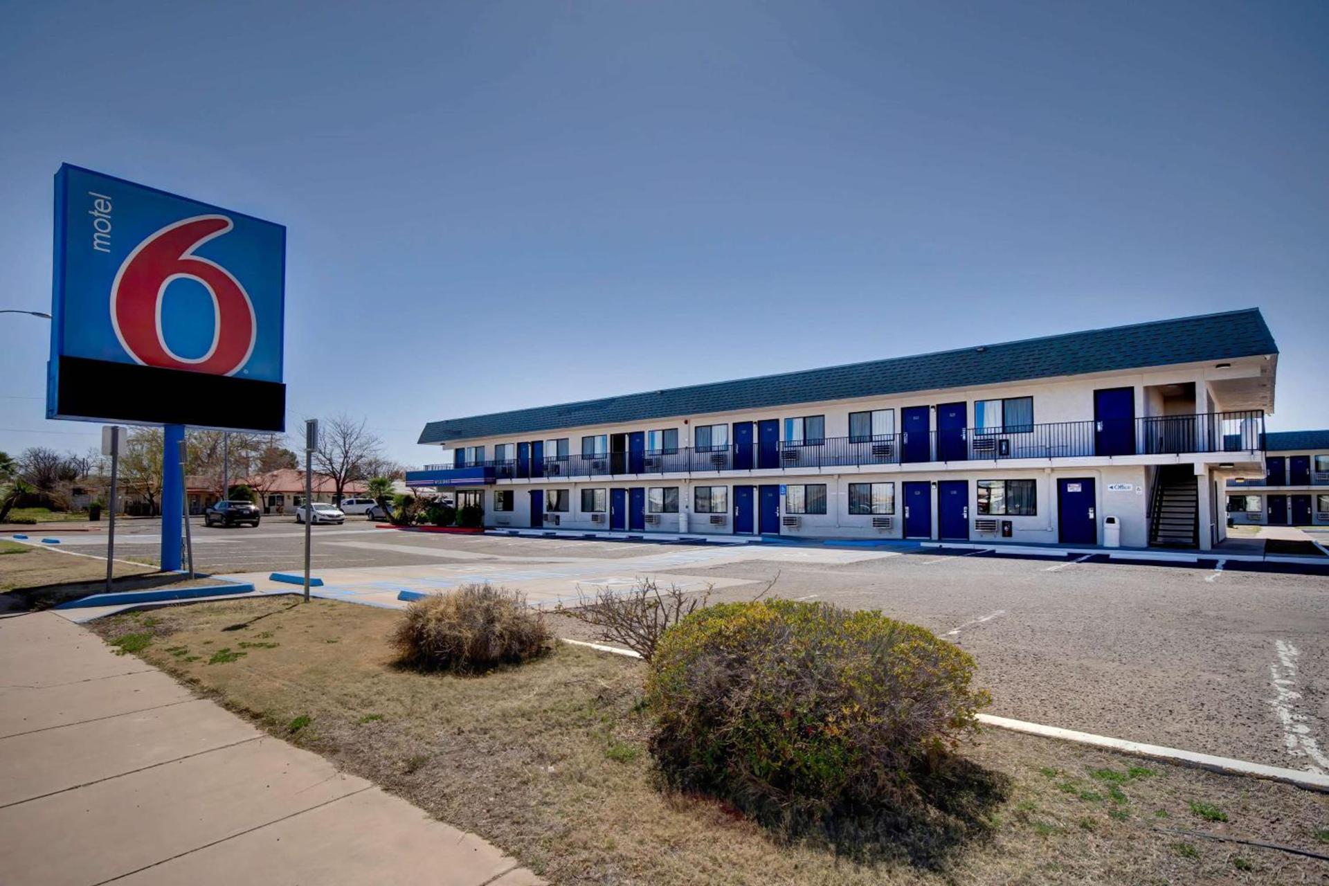 Motel 6-Douglas, AZ photo 6