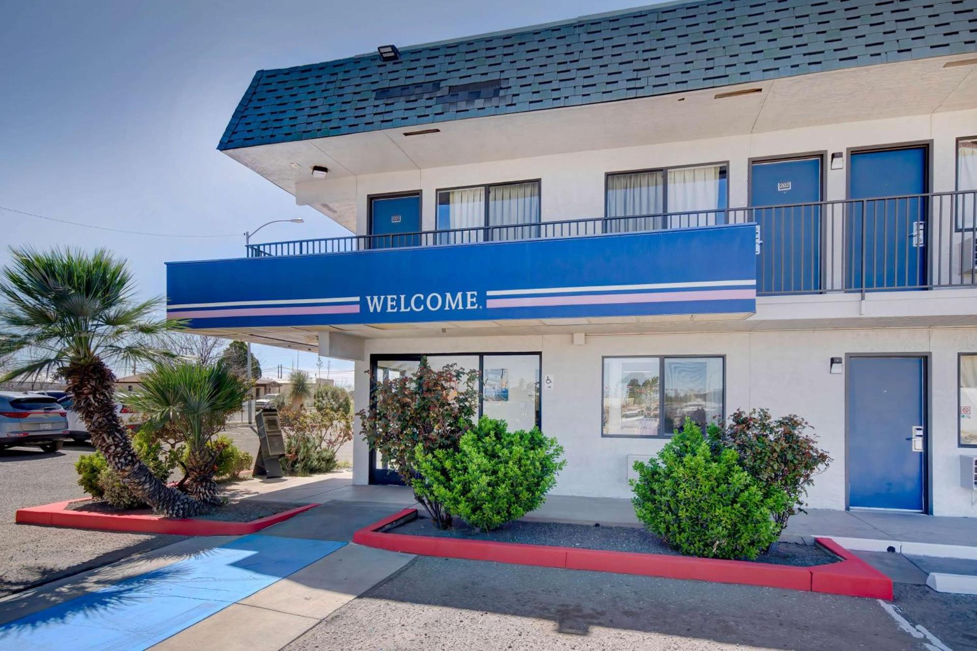 Motel 6-Douglas, AZ photo 4